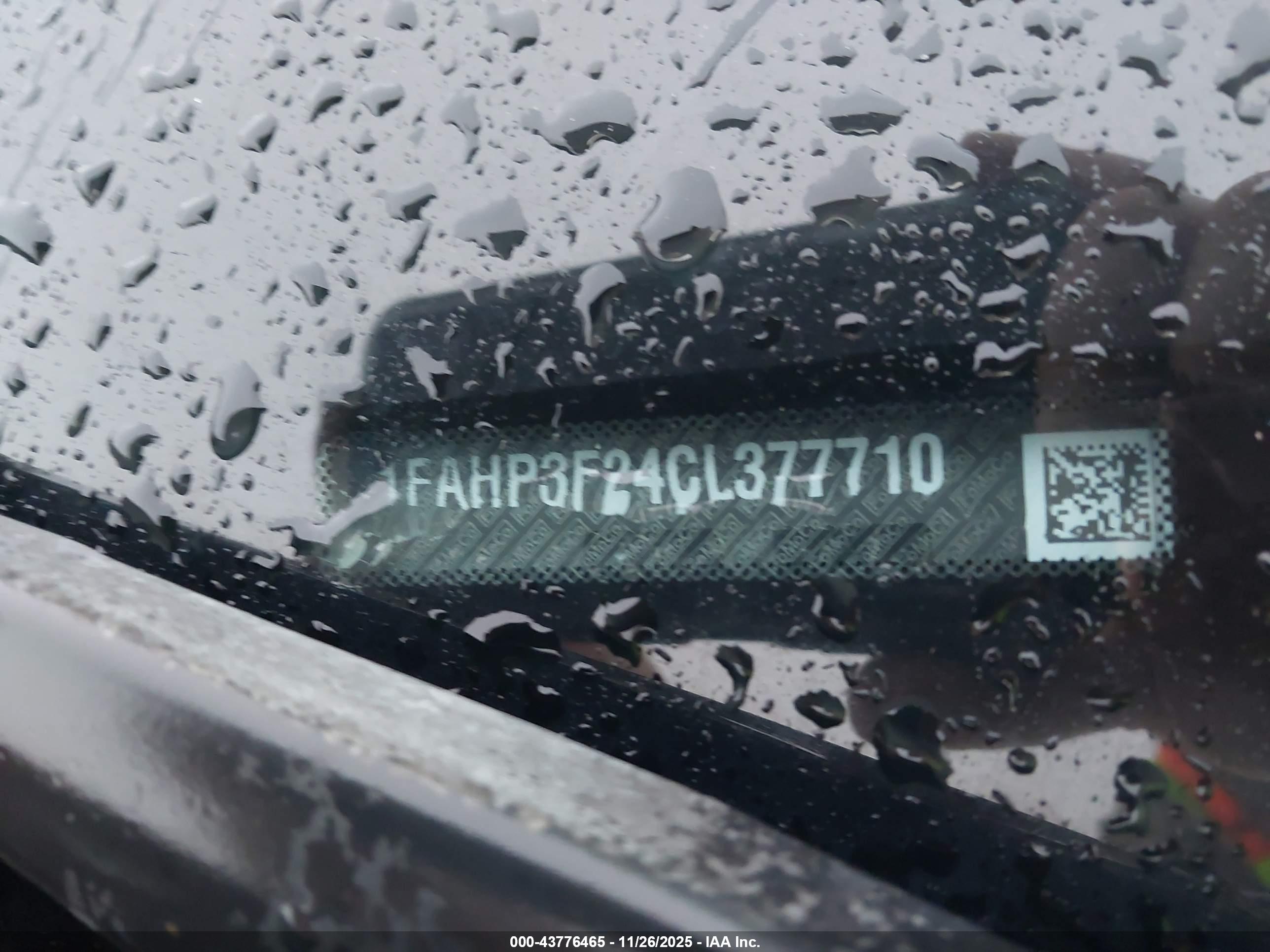 FORD FOCUS image 9