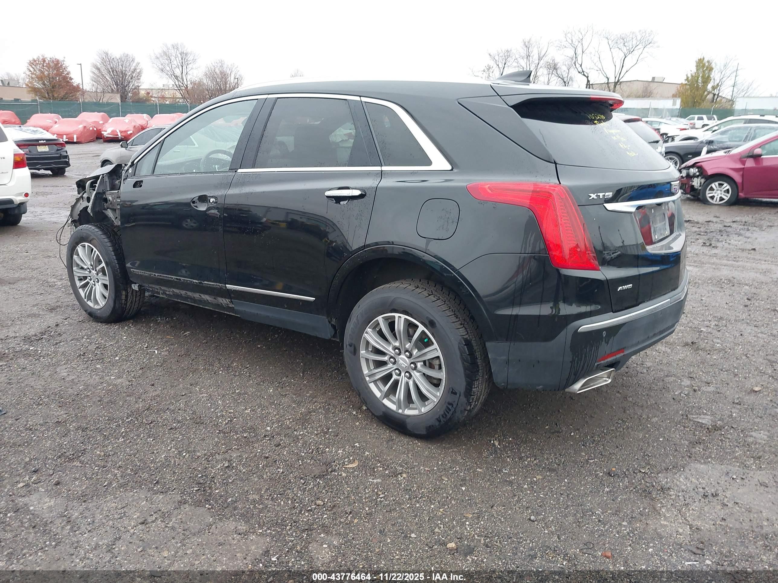 CADILLAC XT5 image 3