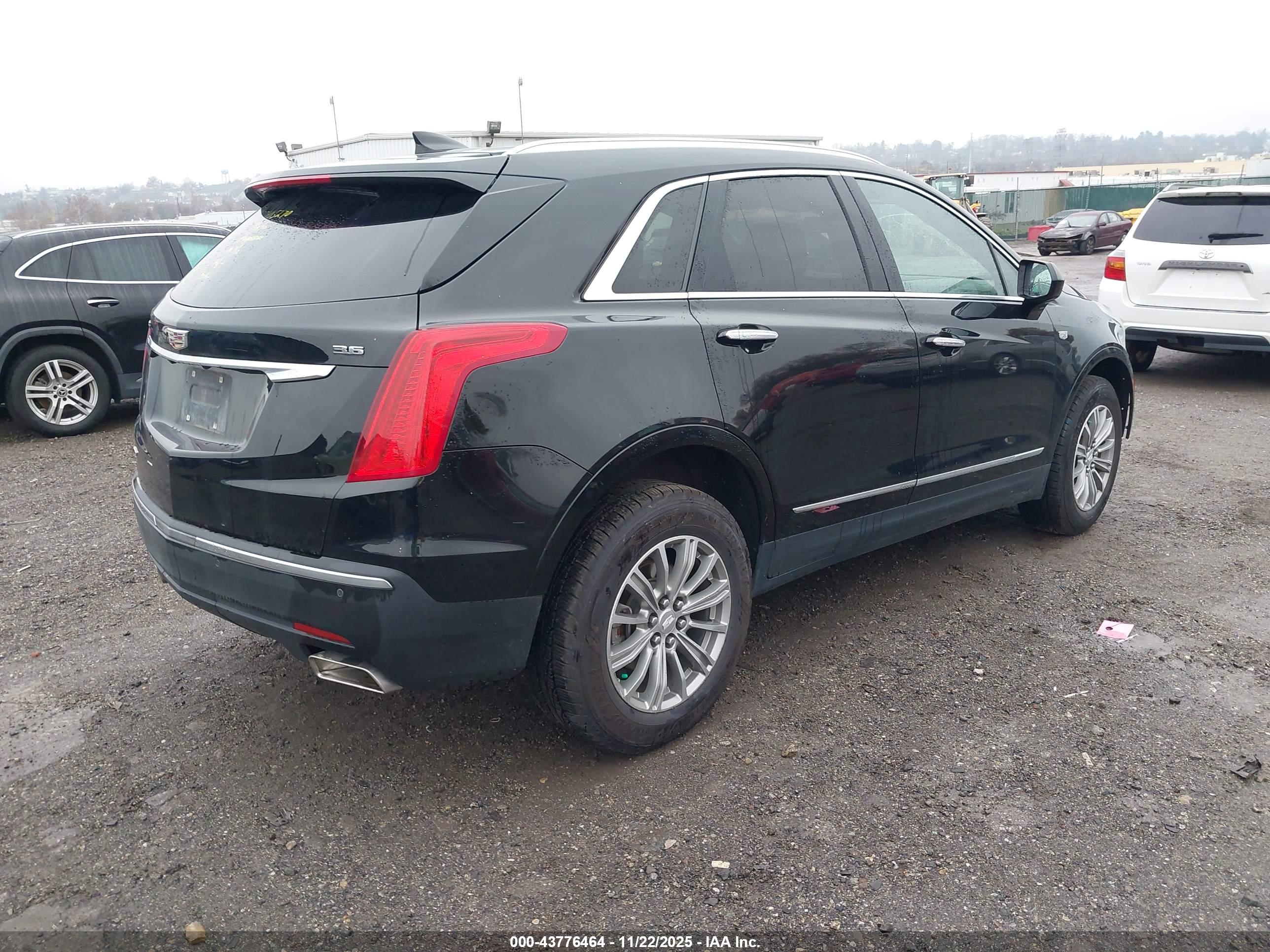 CADILLAC XT5 image 4