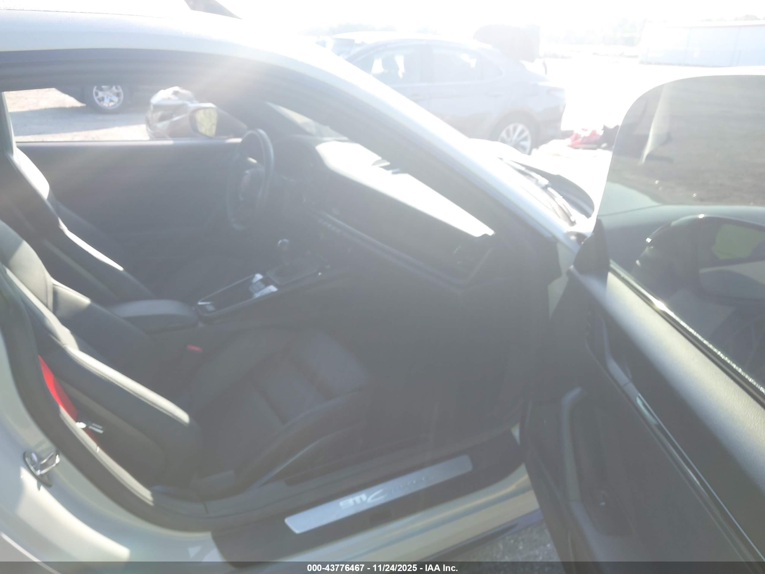 PORSCHE 911 image 5