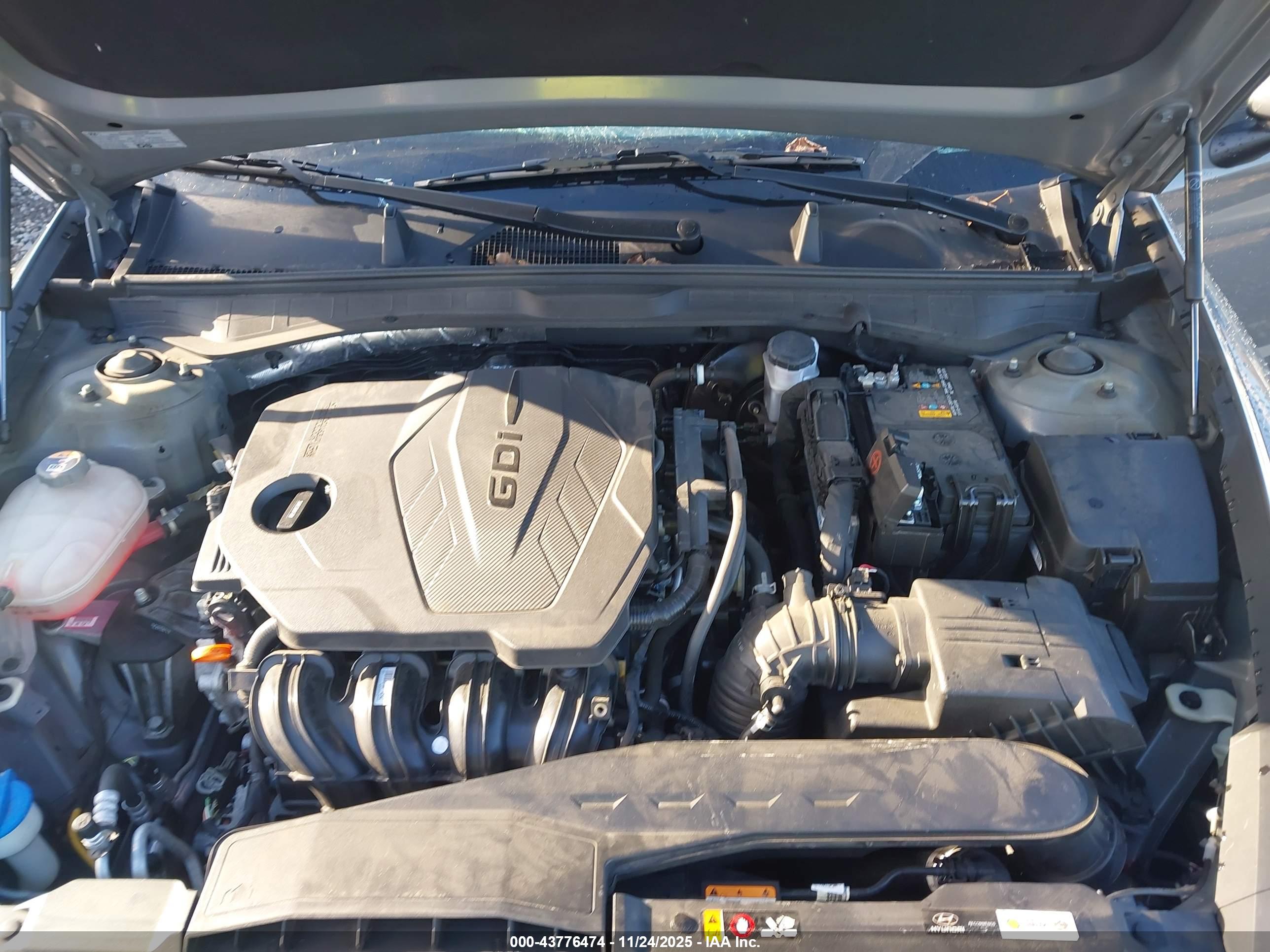 HYUNDAI SONATA image 10