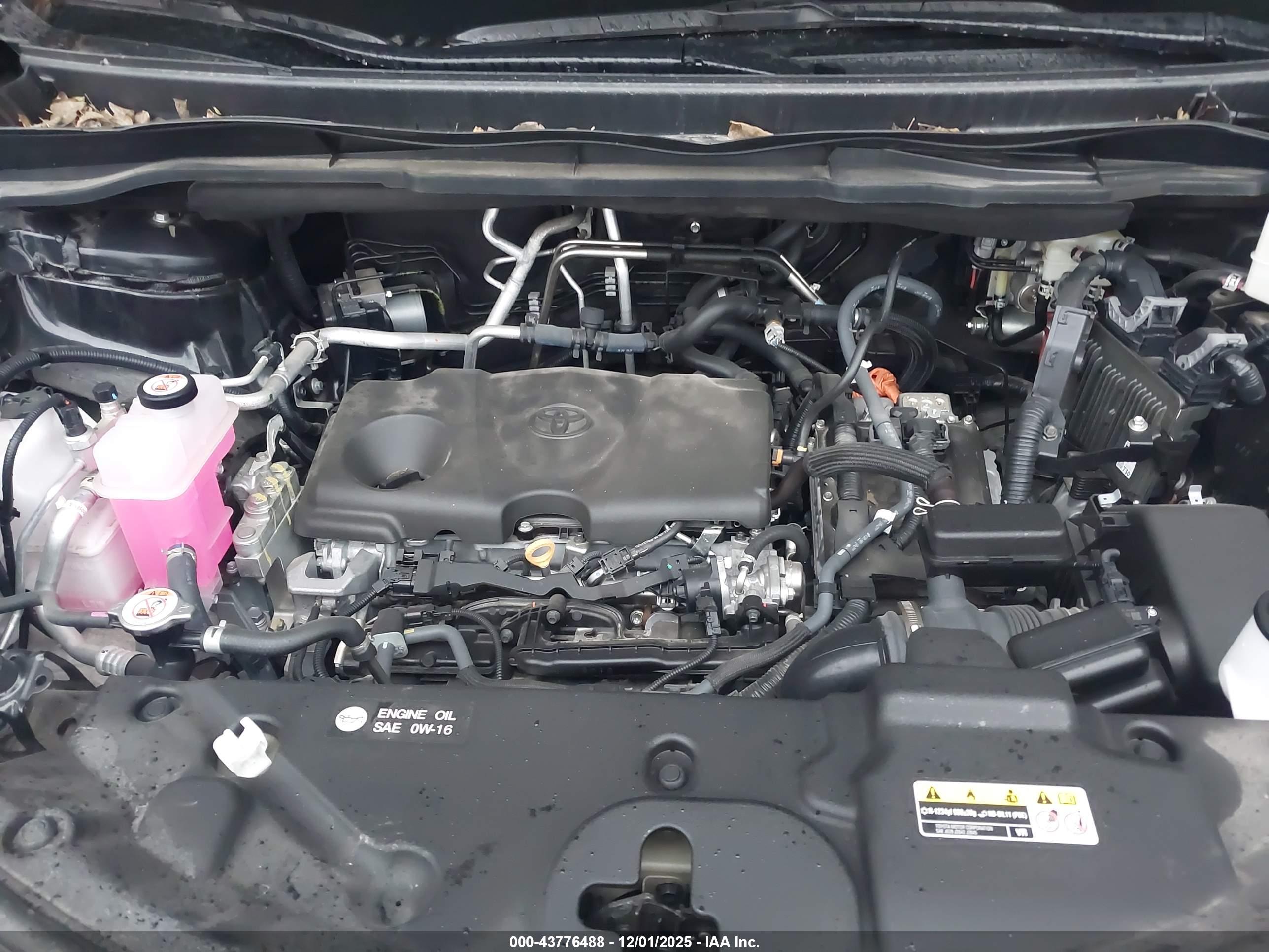 TOYOTA SIENNA image 10