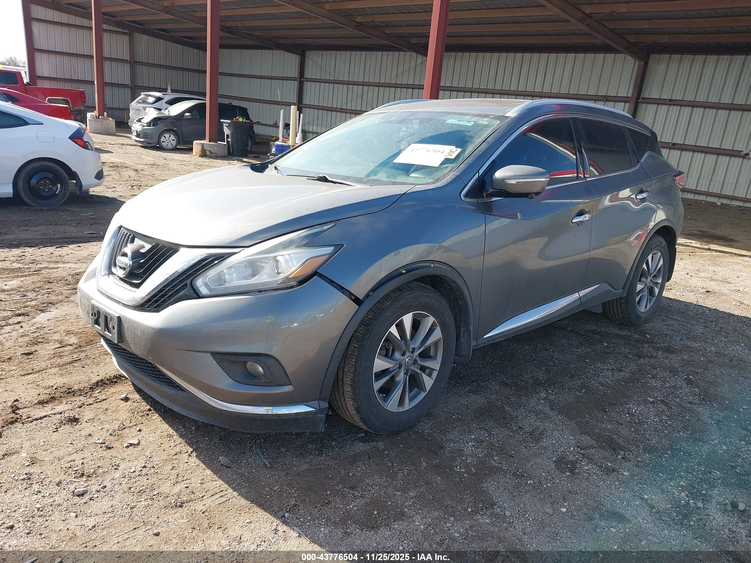 NISSAN MURANO image 2