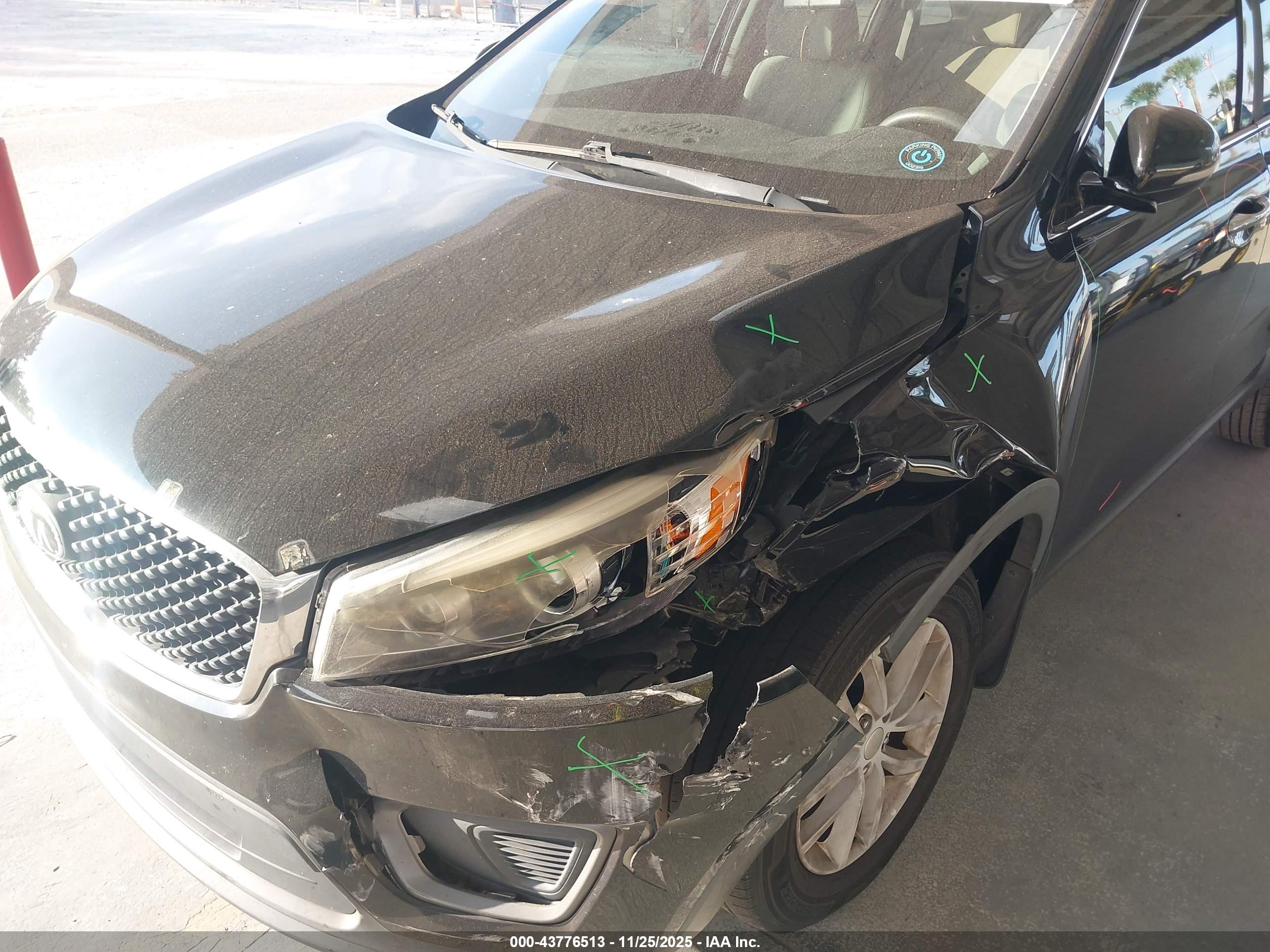 KIA SORENTO image 6