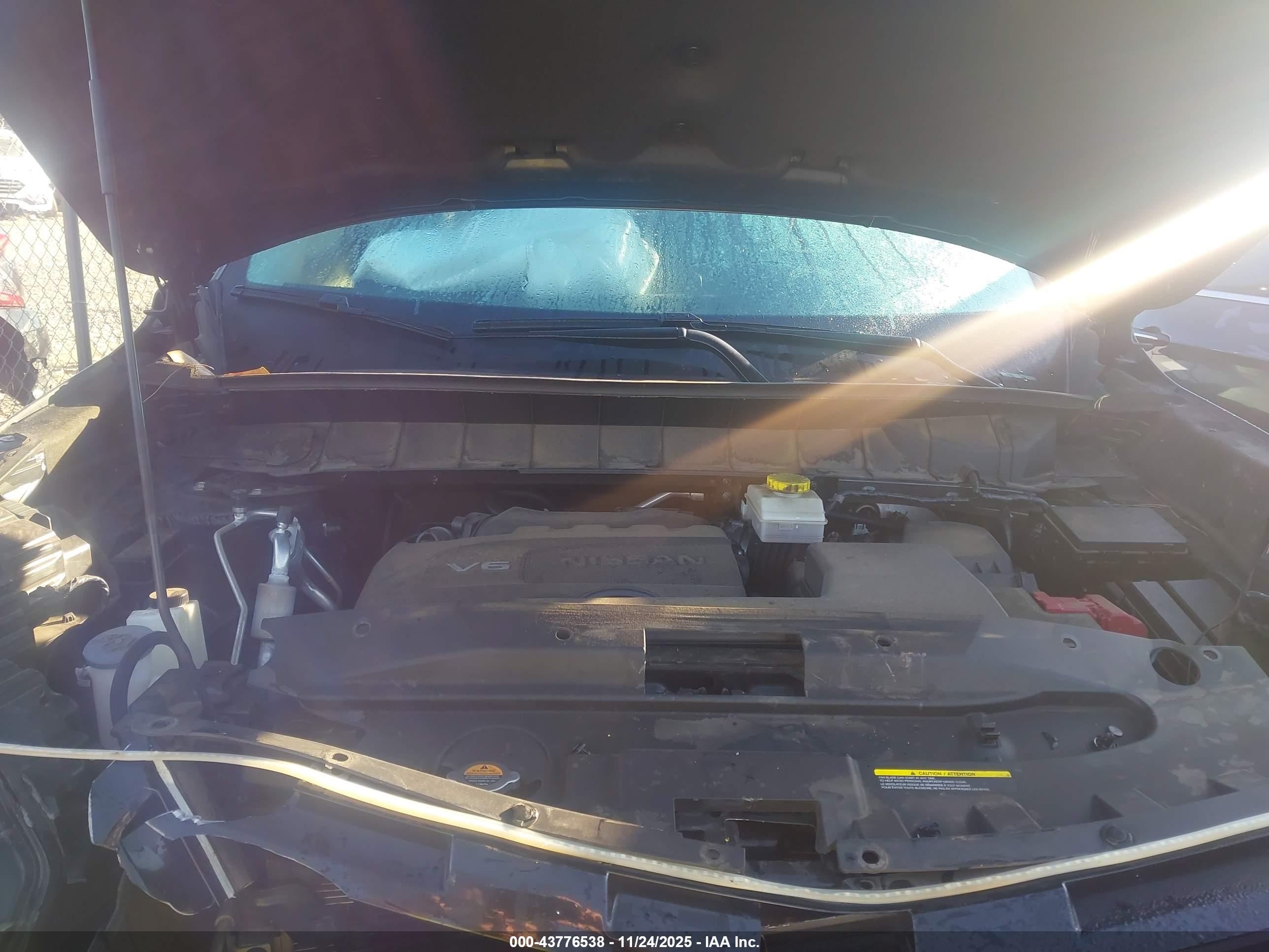 NISSAN PATHFINDER image 10