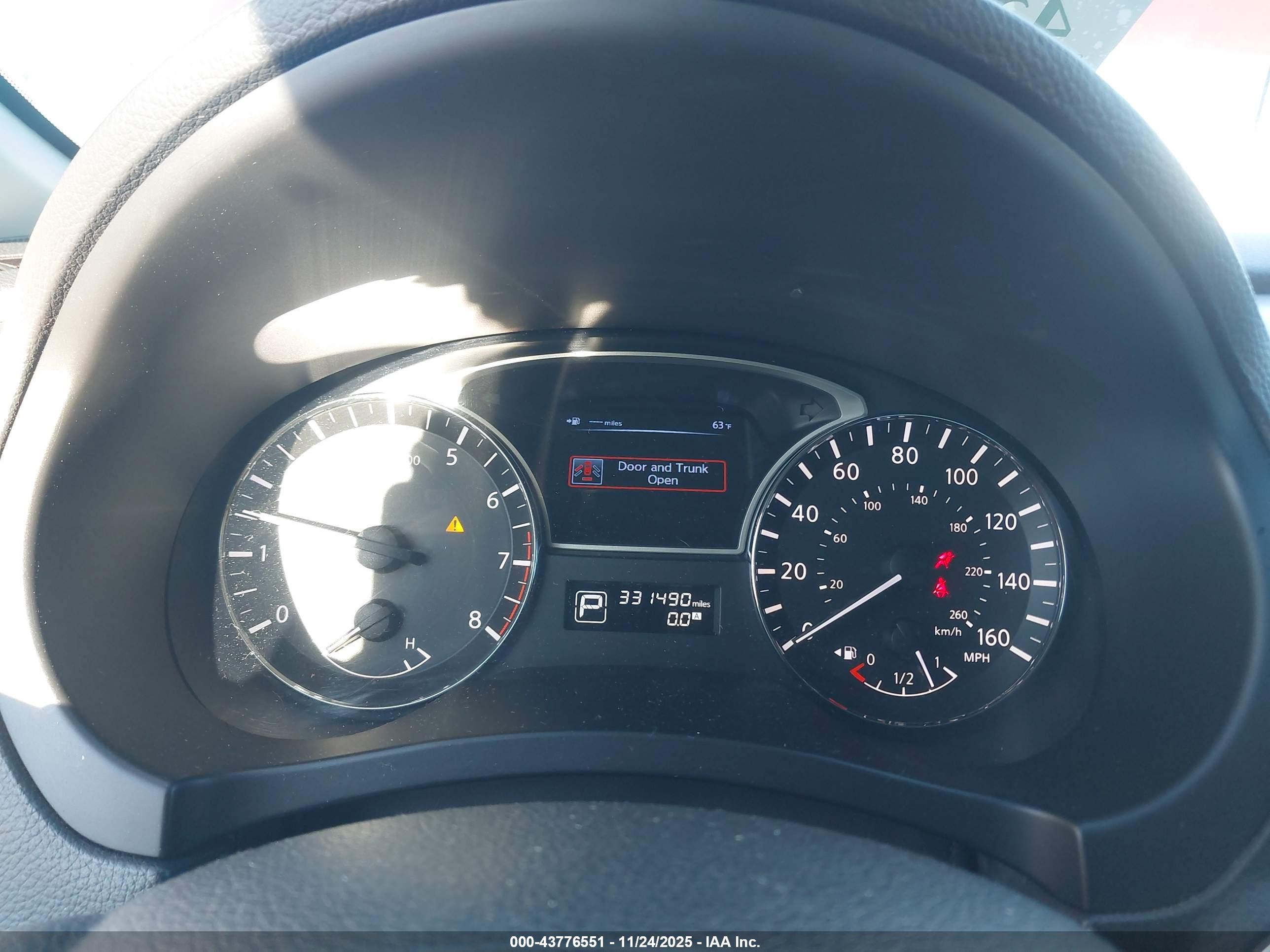 NISSAN ALTIMA image 7