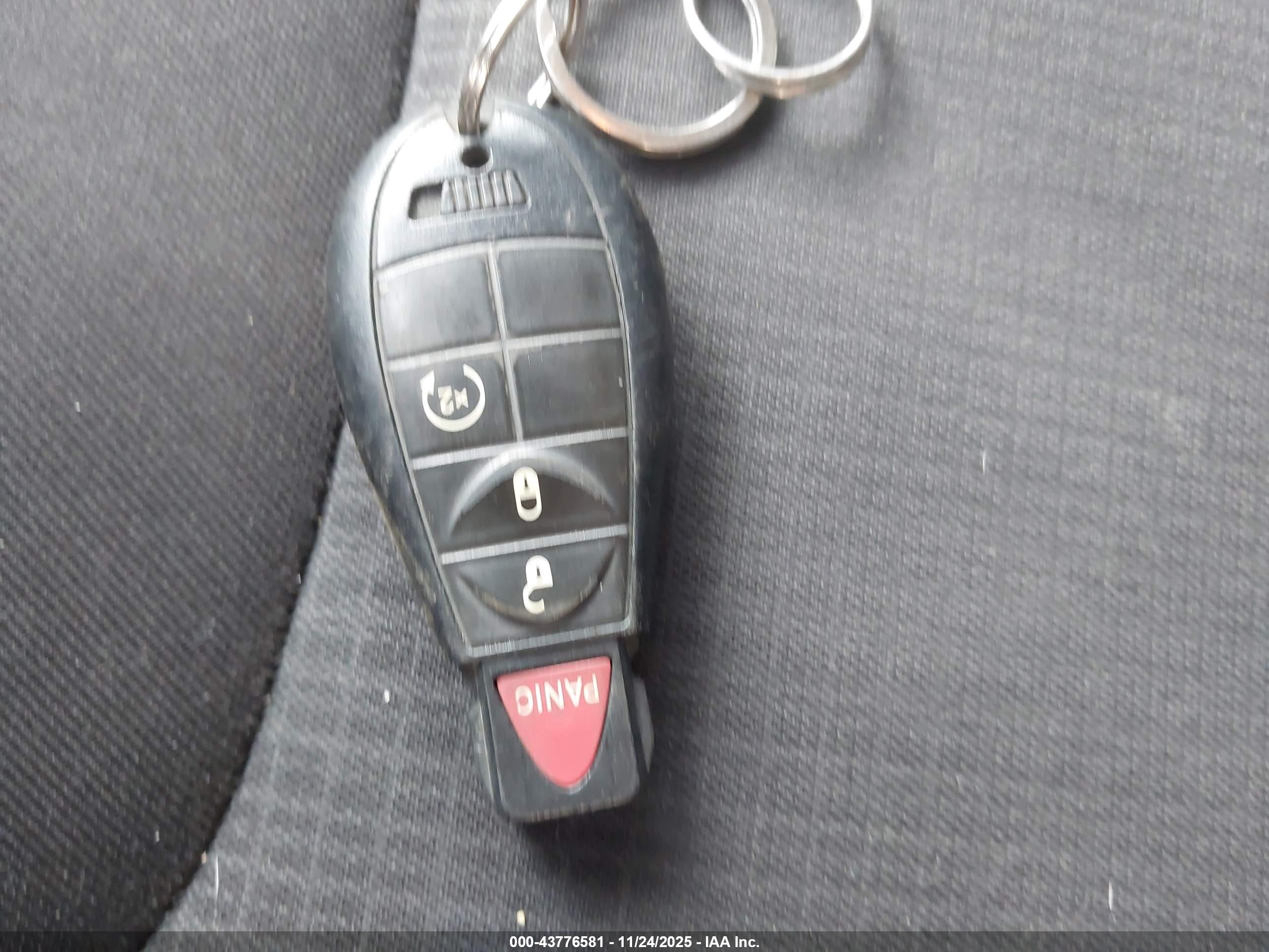 JEEP CHEROKEE image 11