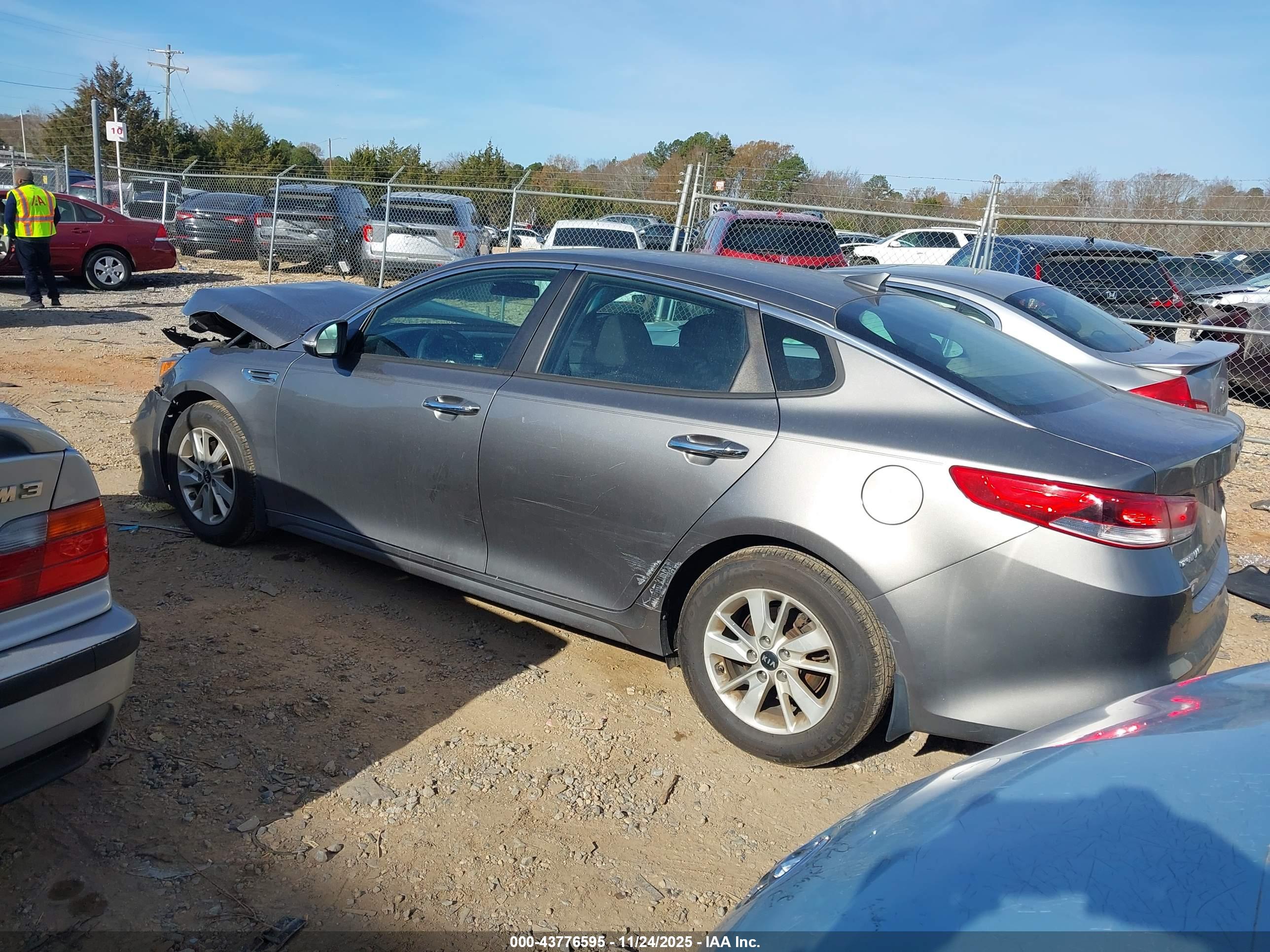 KIA OPTIMA image 3