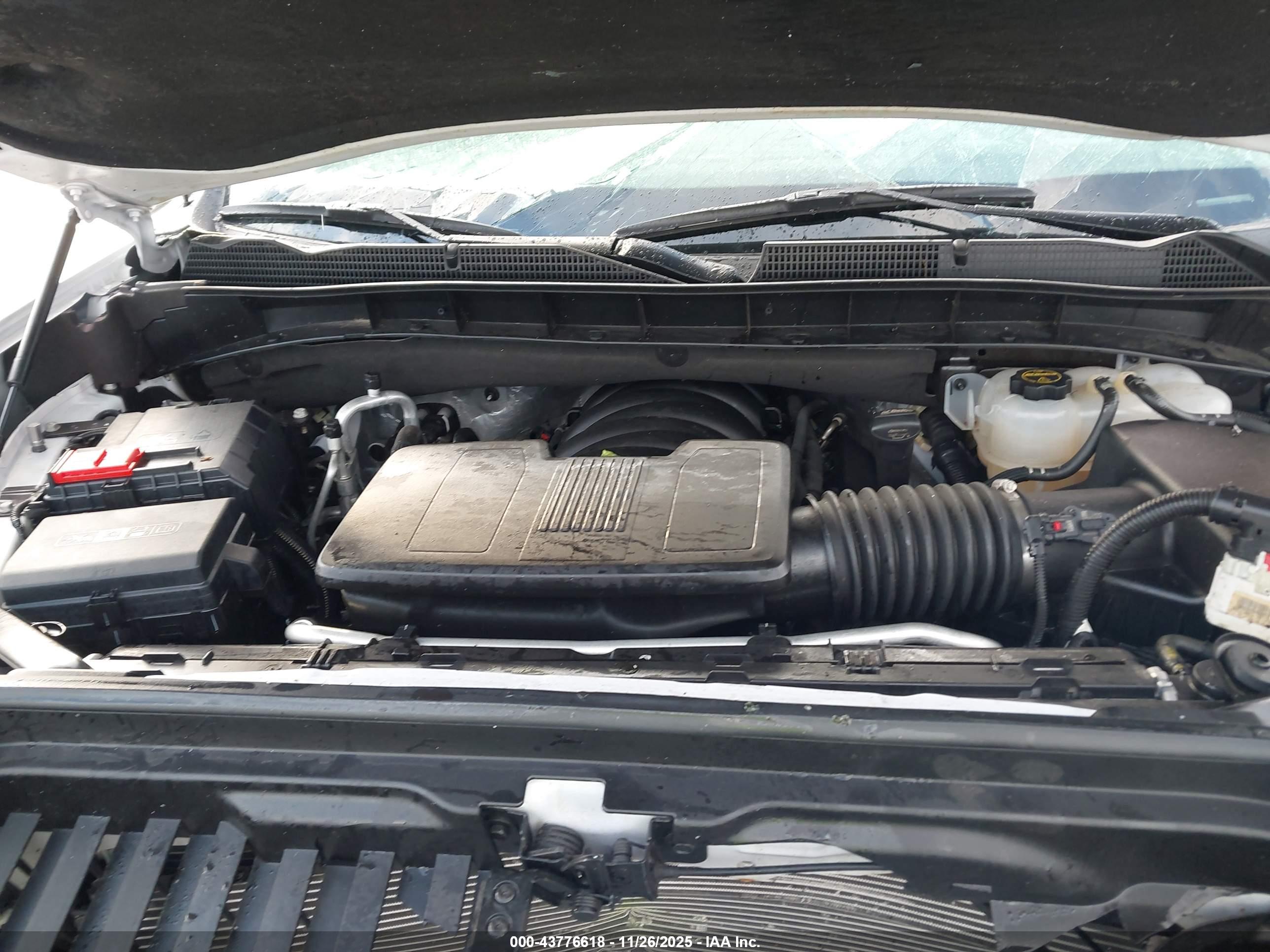 GMC SIERRA image 10