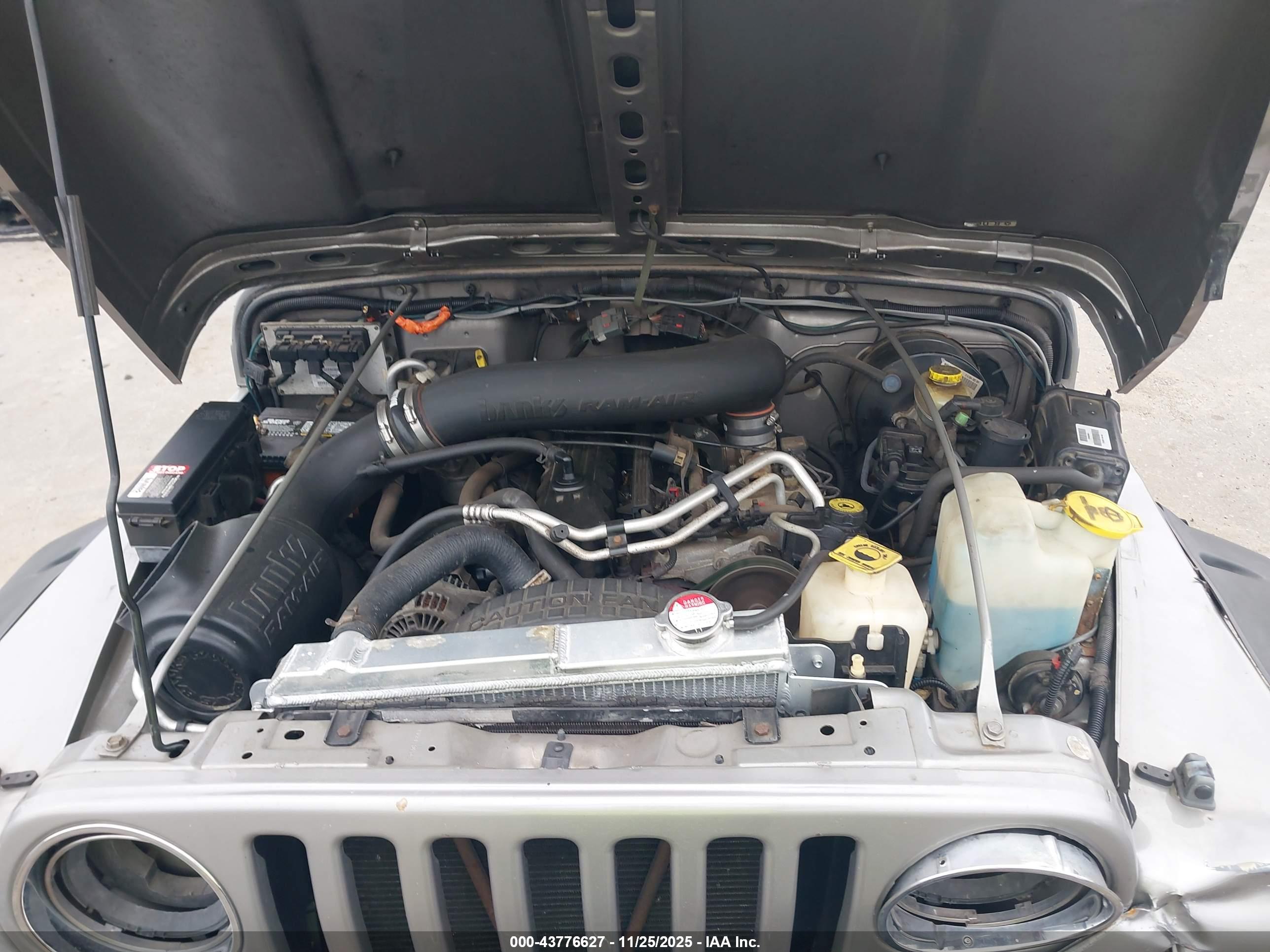 JEEP WRANGLER image 10