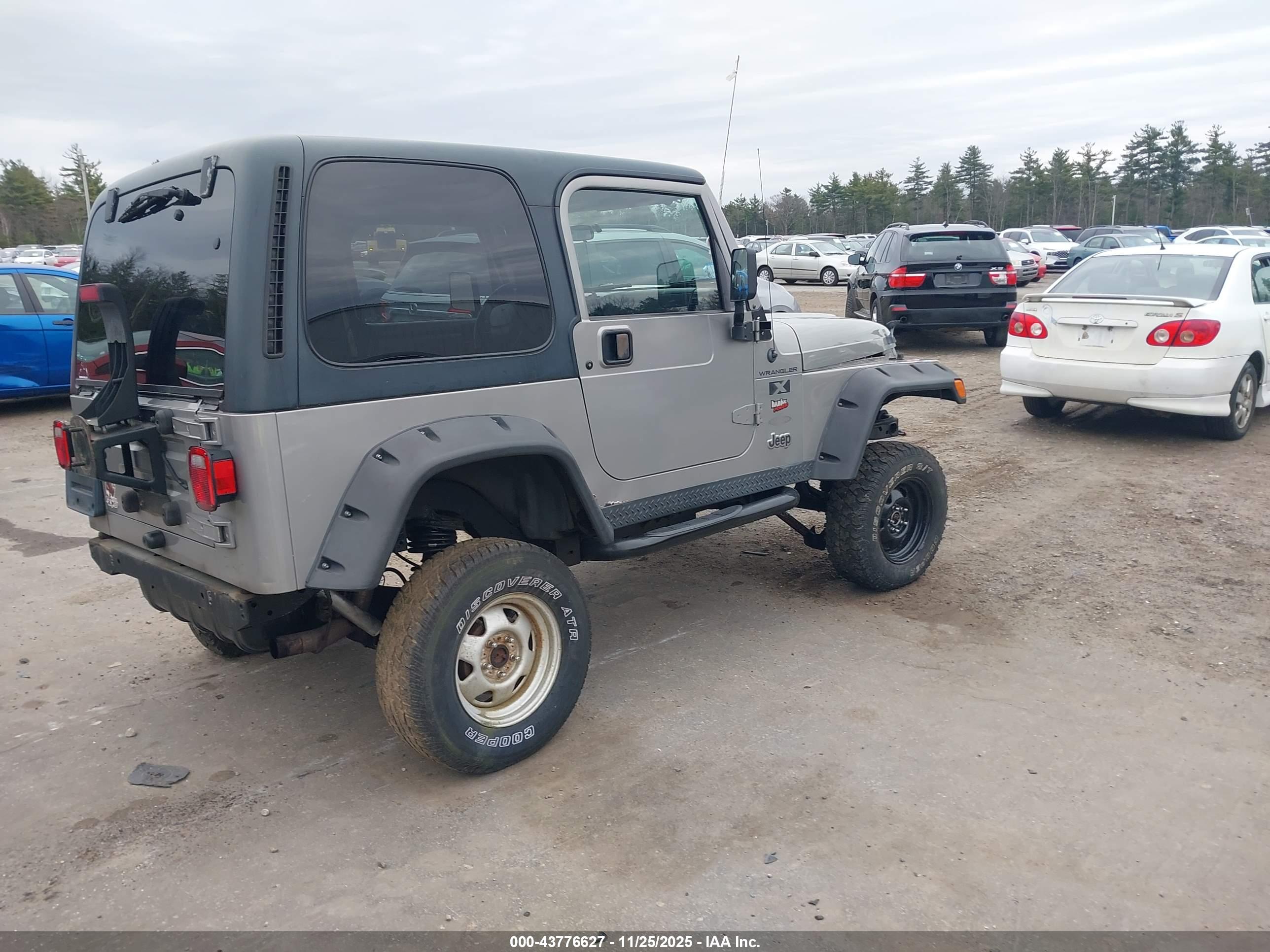 JEEP WRANGLER image 4