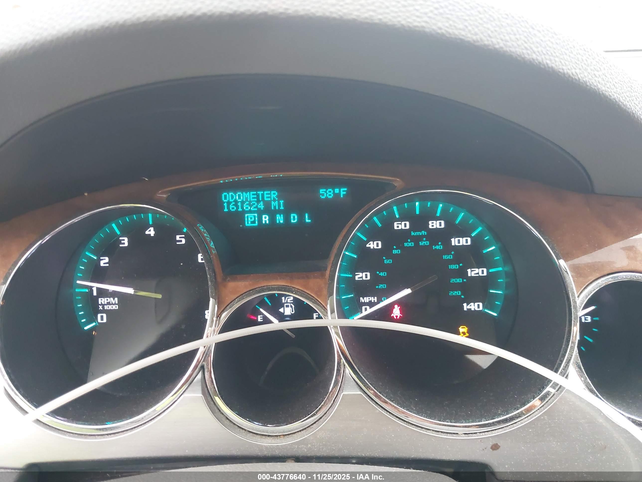 BUICK ENCLAVE image 7
