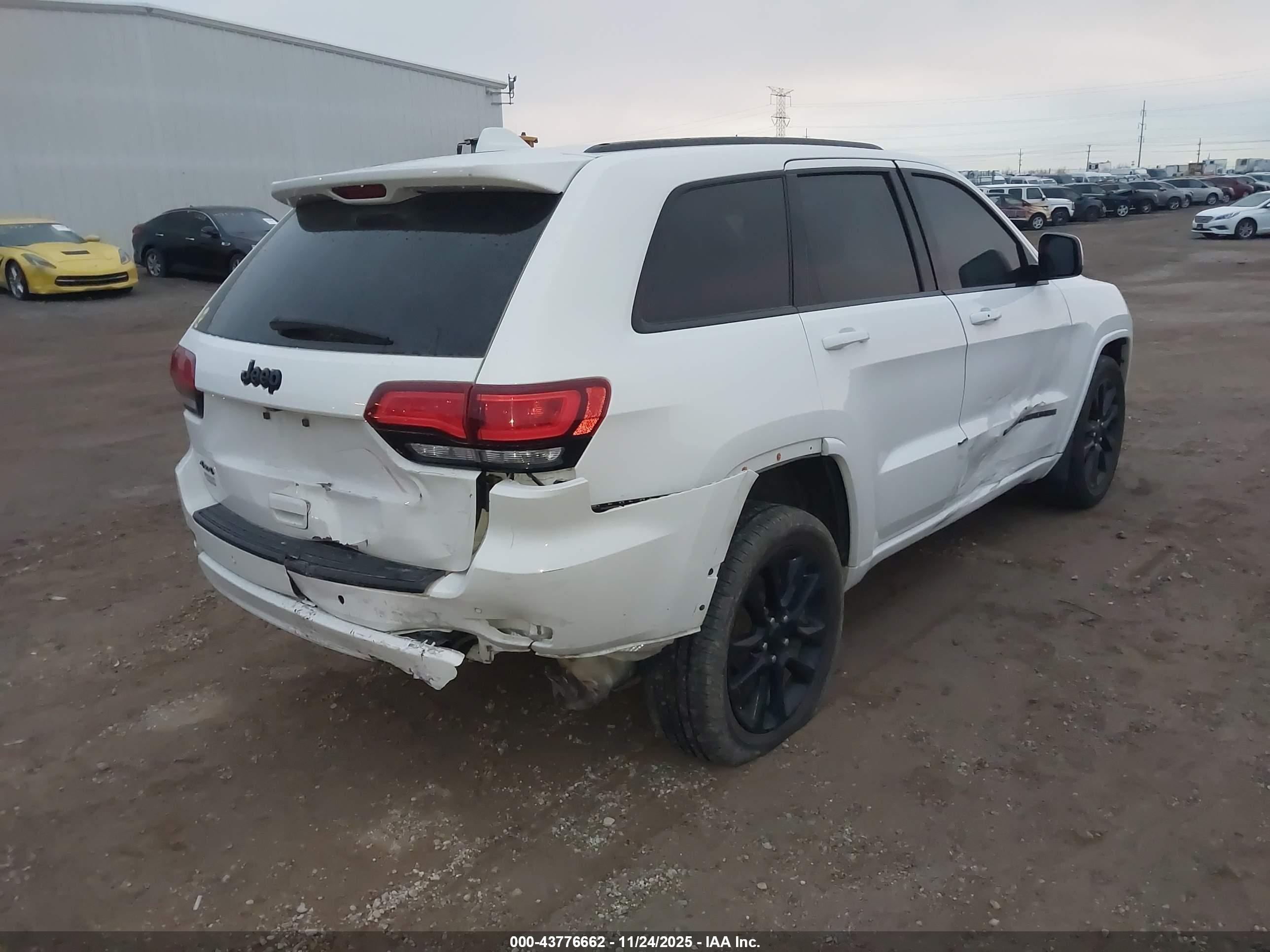 JEEP GRAND image 4
