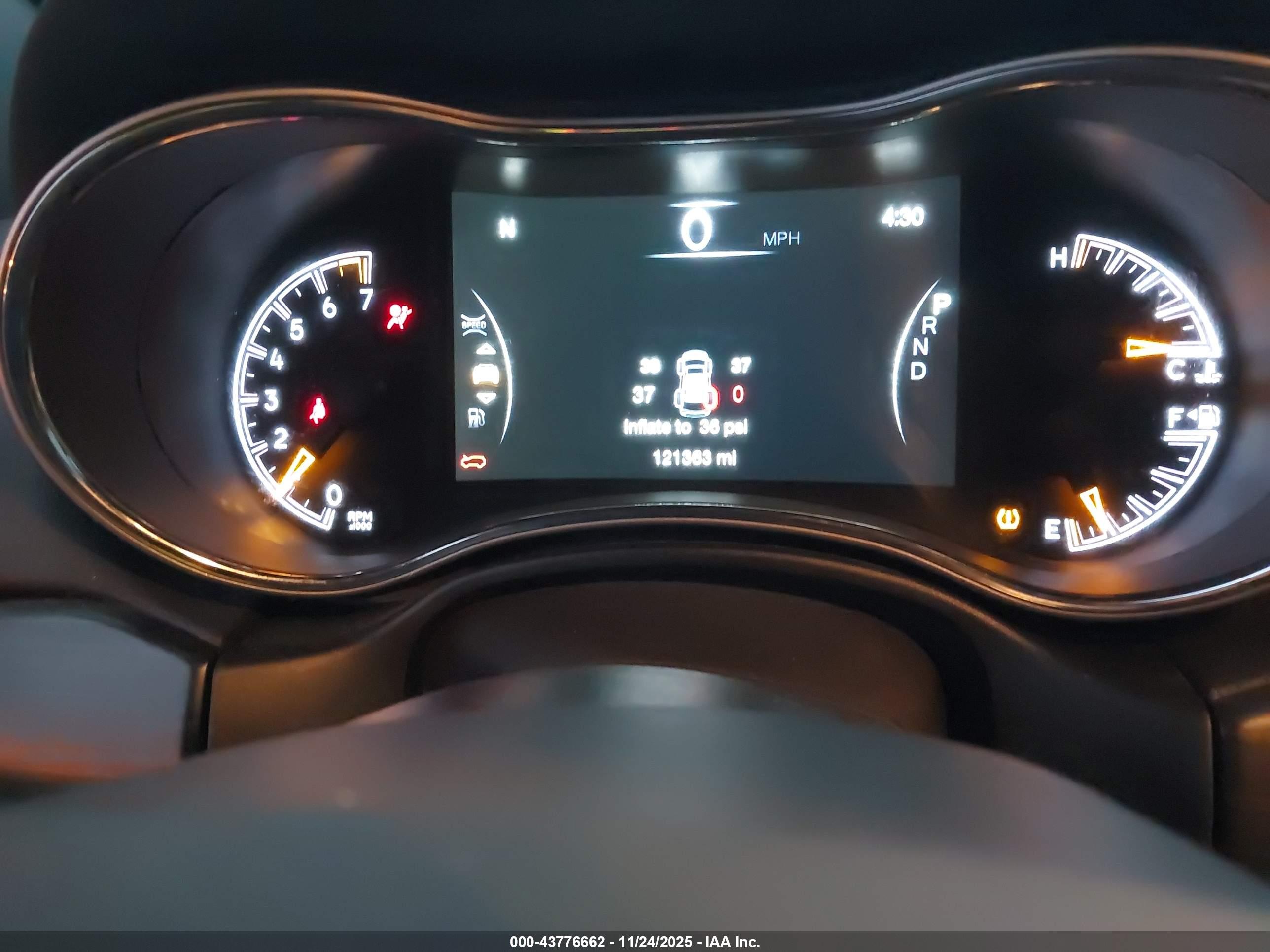 JEEP GRAND image 7