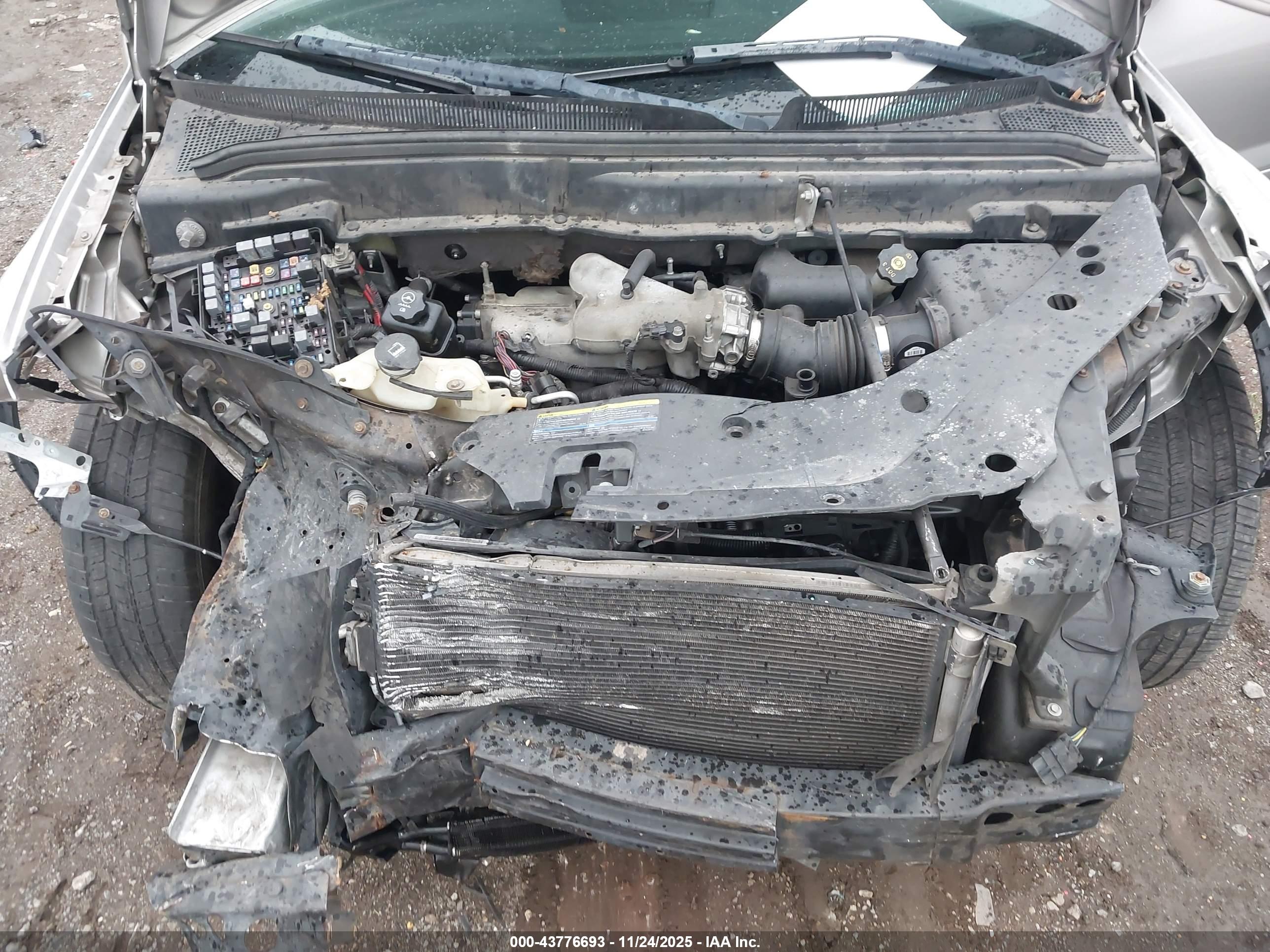 GMC ACADIA image 10