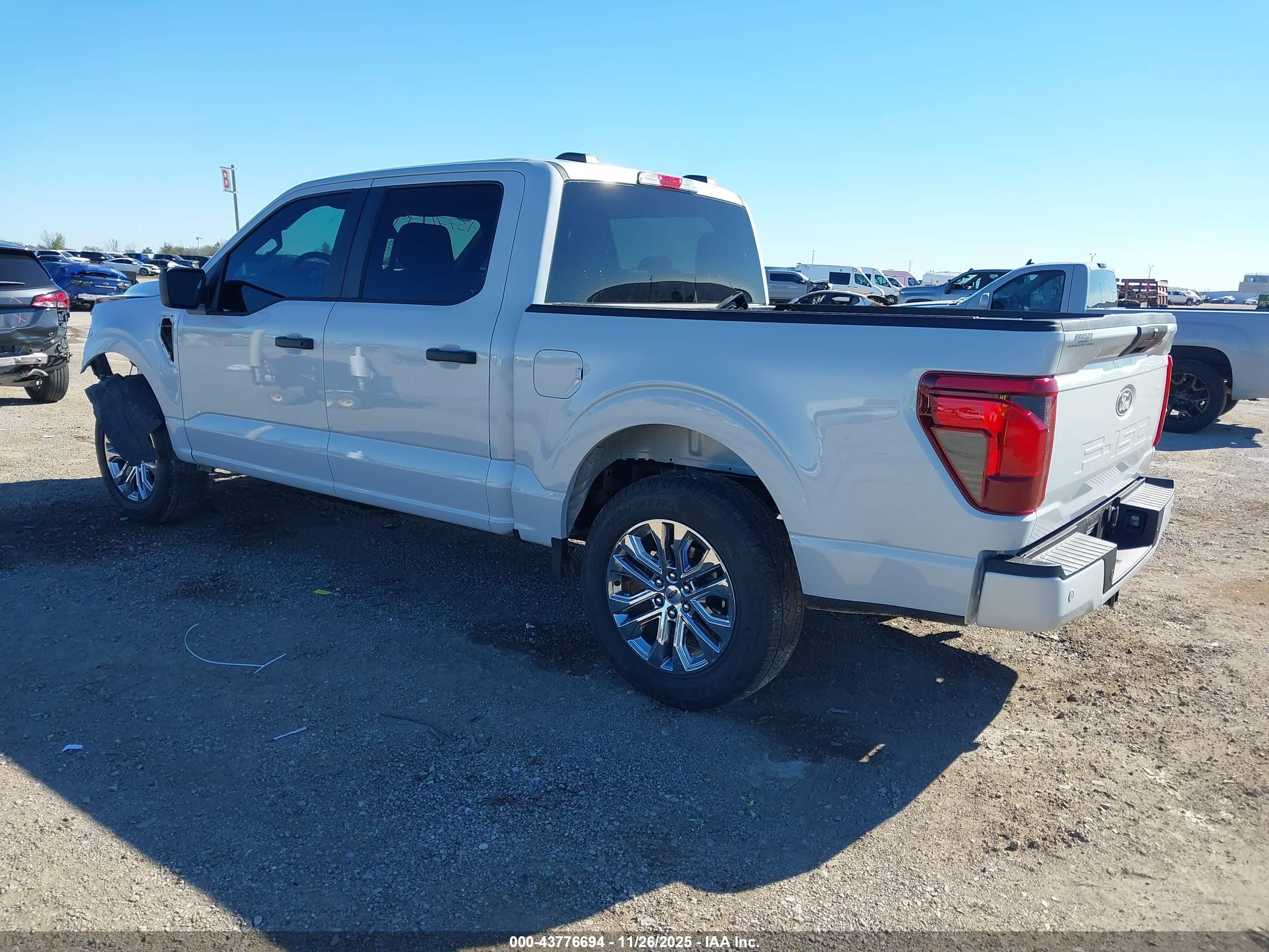 FORD F-150 image 3