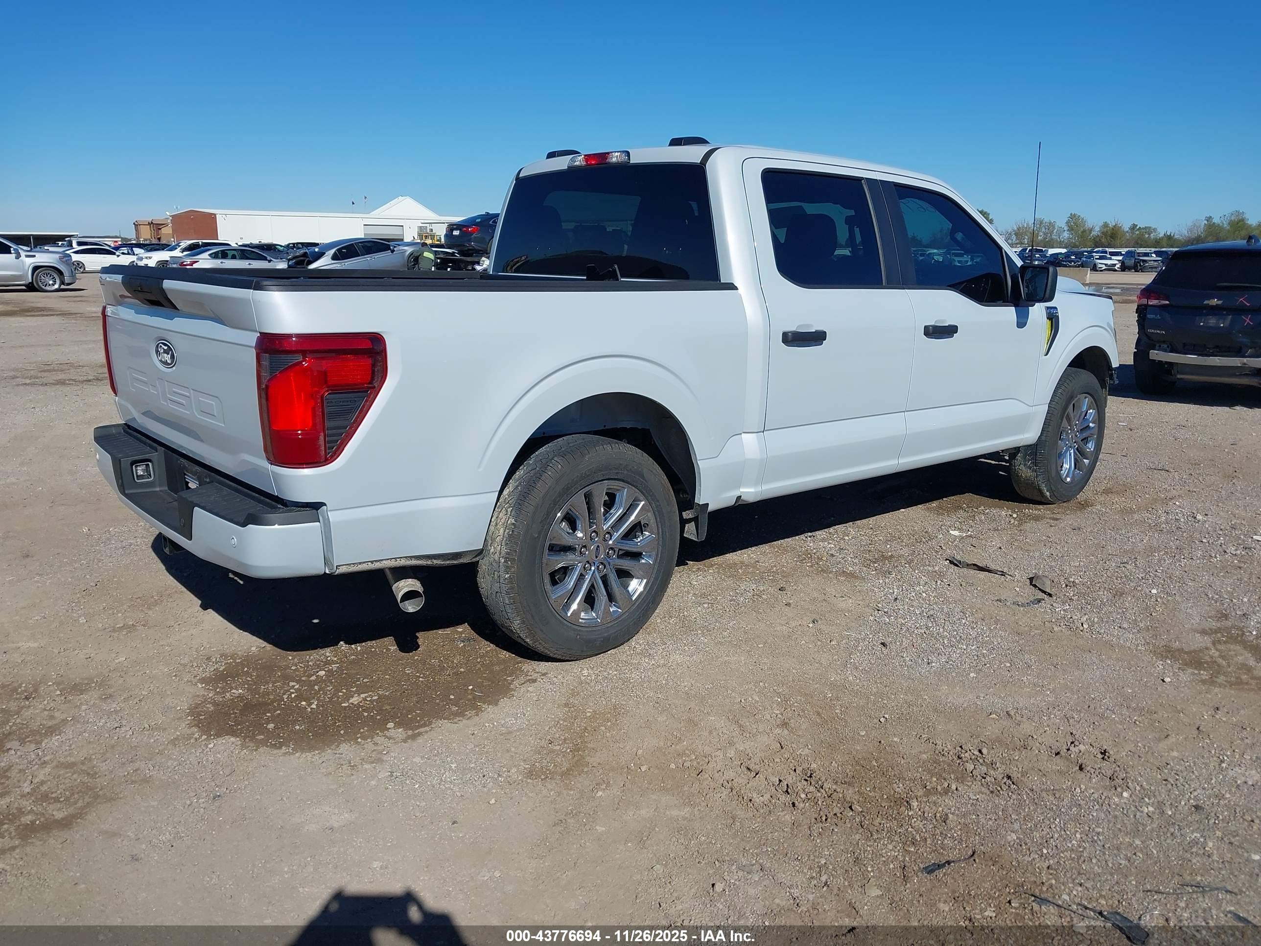 FORD F-150 image 4