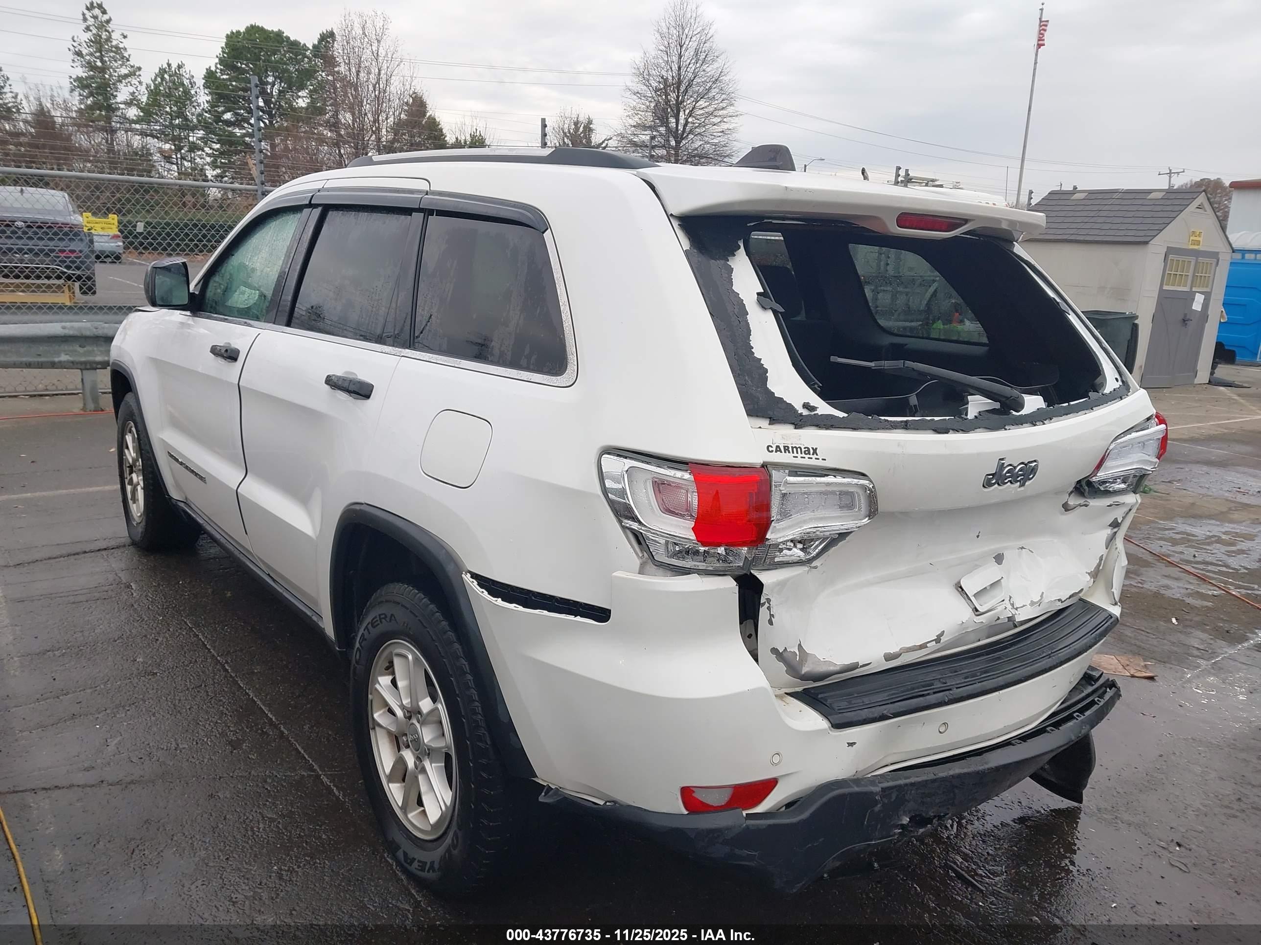 JEEP GRAND image 3