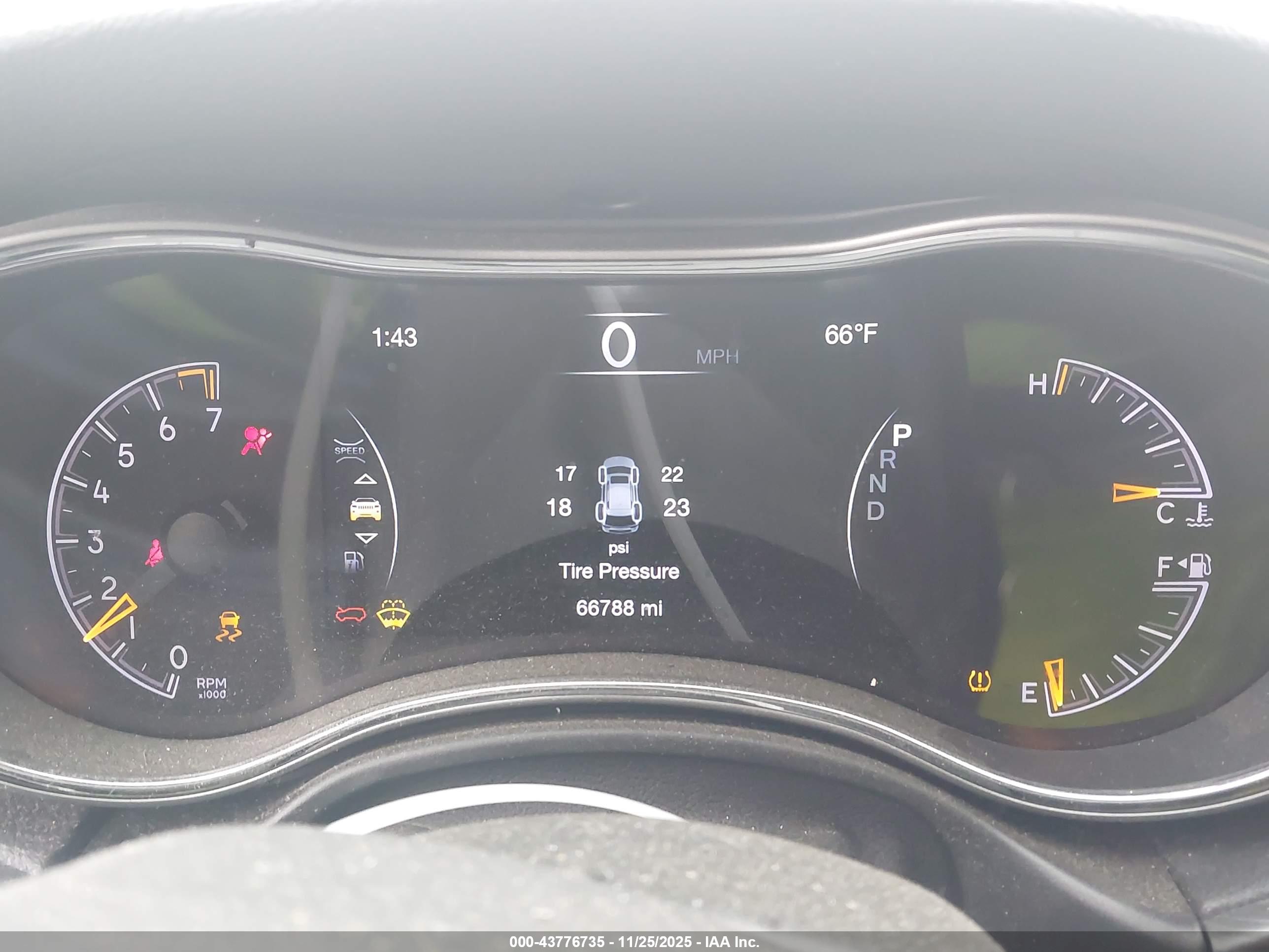 JEEP GRAND image 7