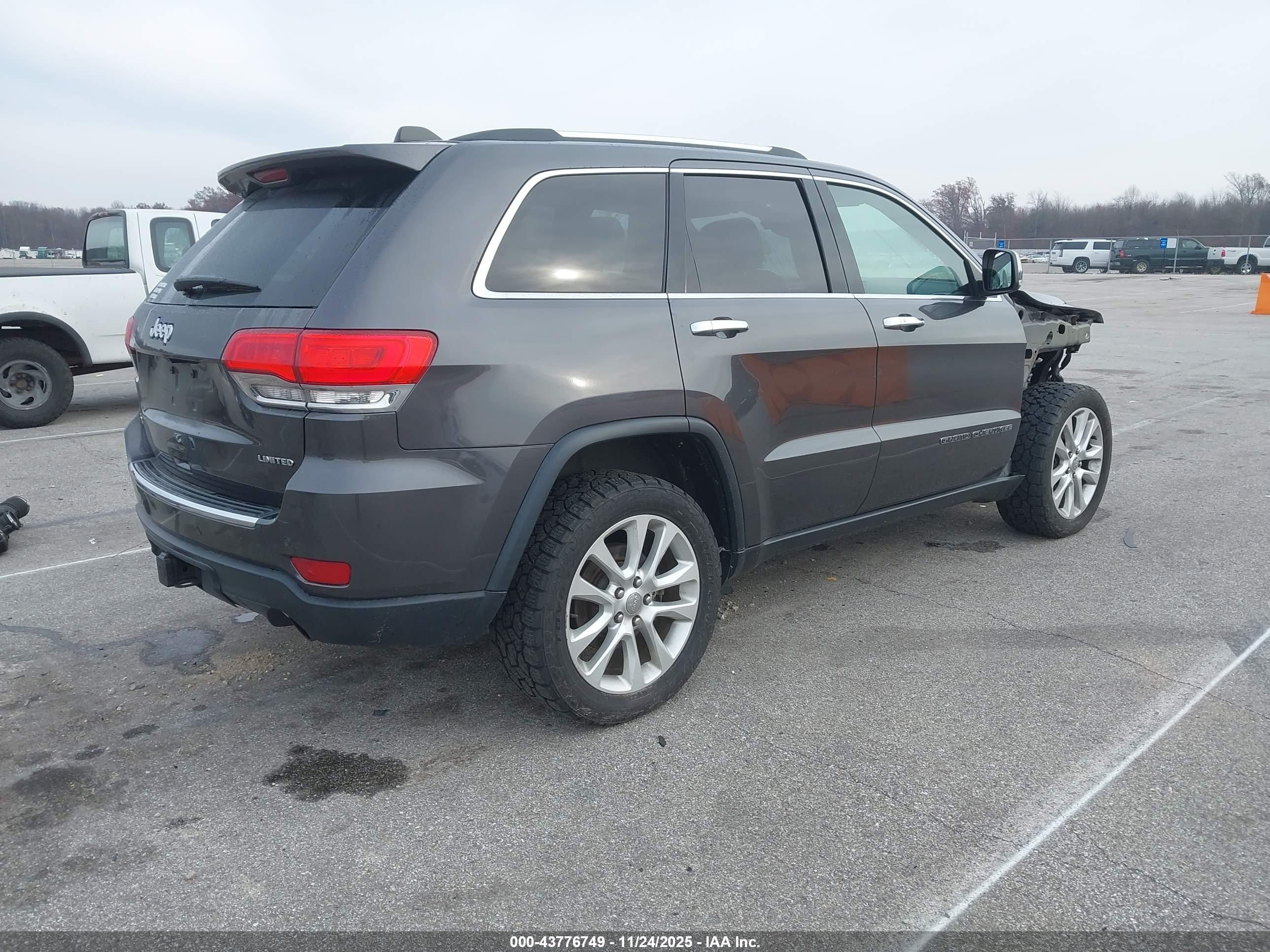 JEEP GRAND image 4