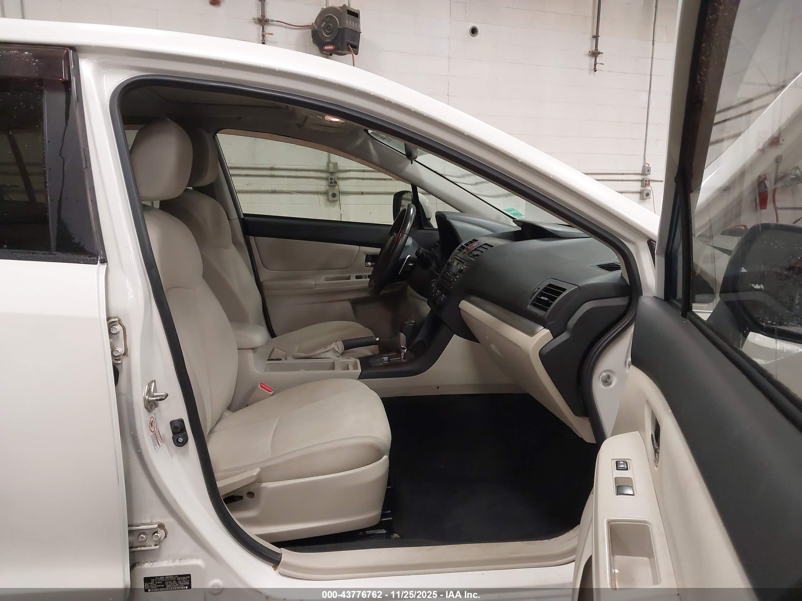 SUBARU IMPREZA image 5