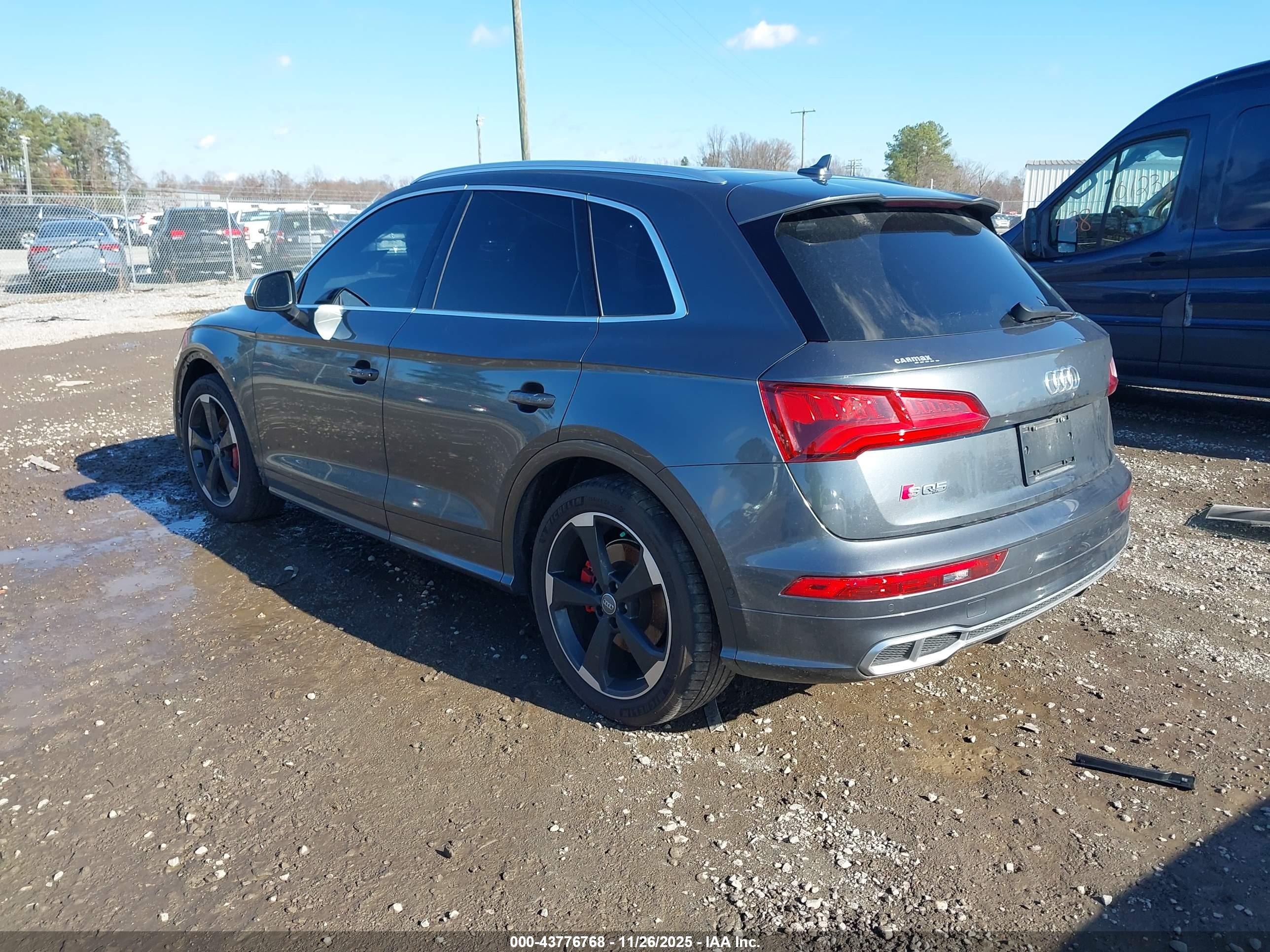 AUDI SQ5 image 3