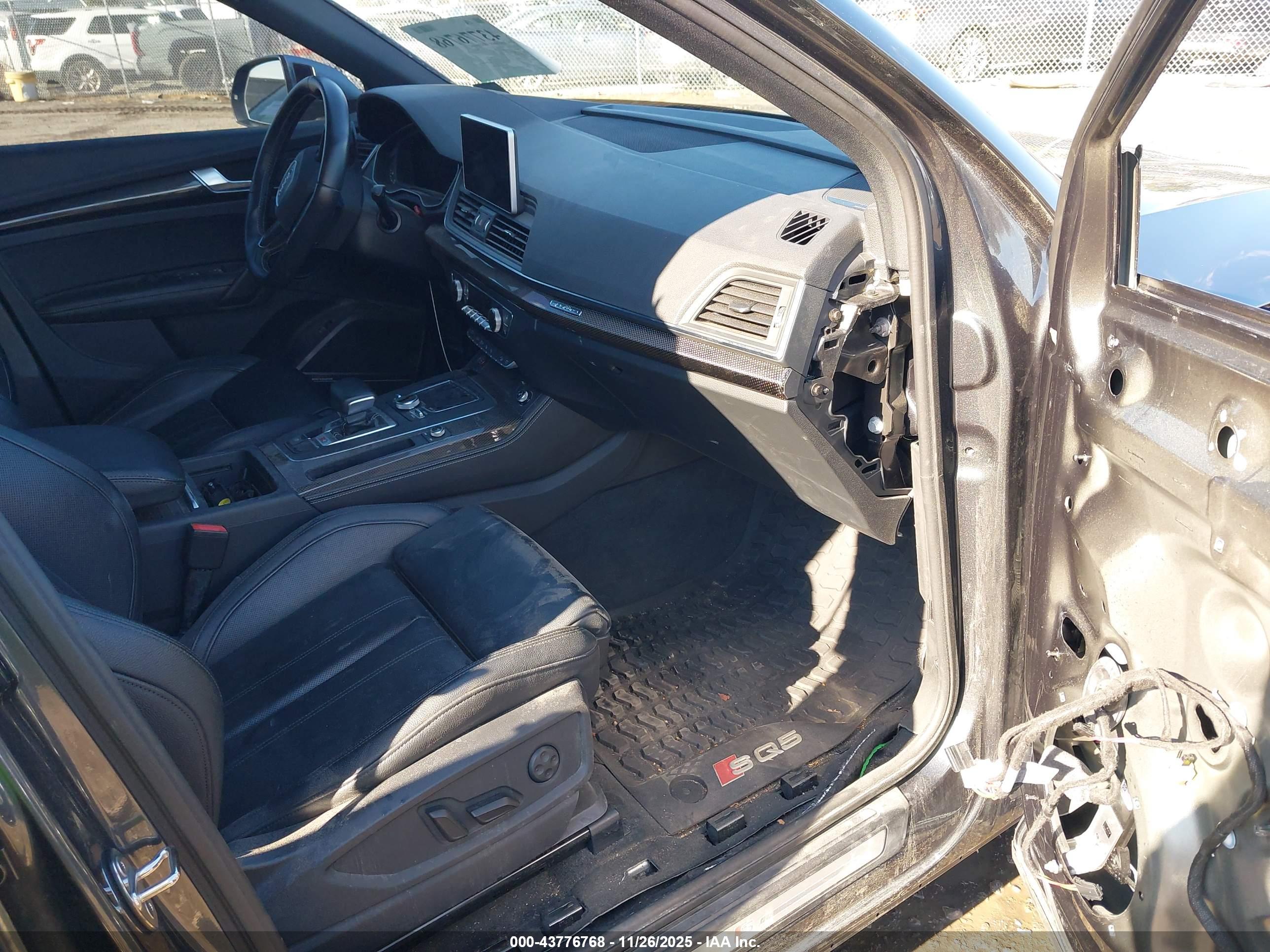 AUDI SQ5 image 5