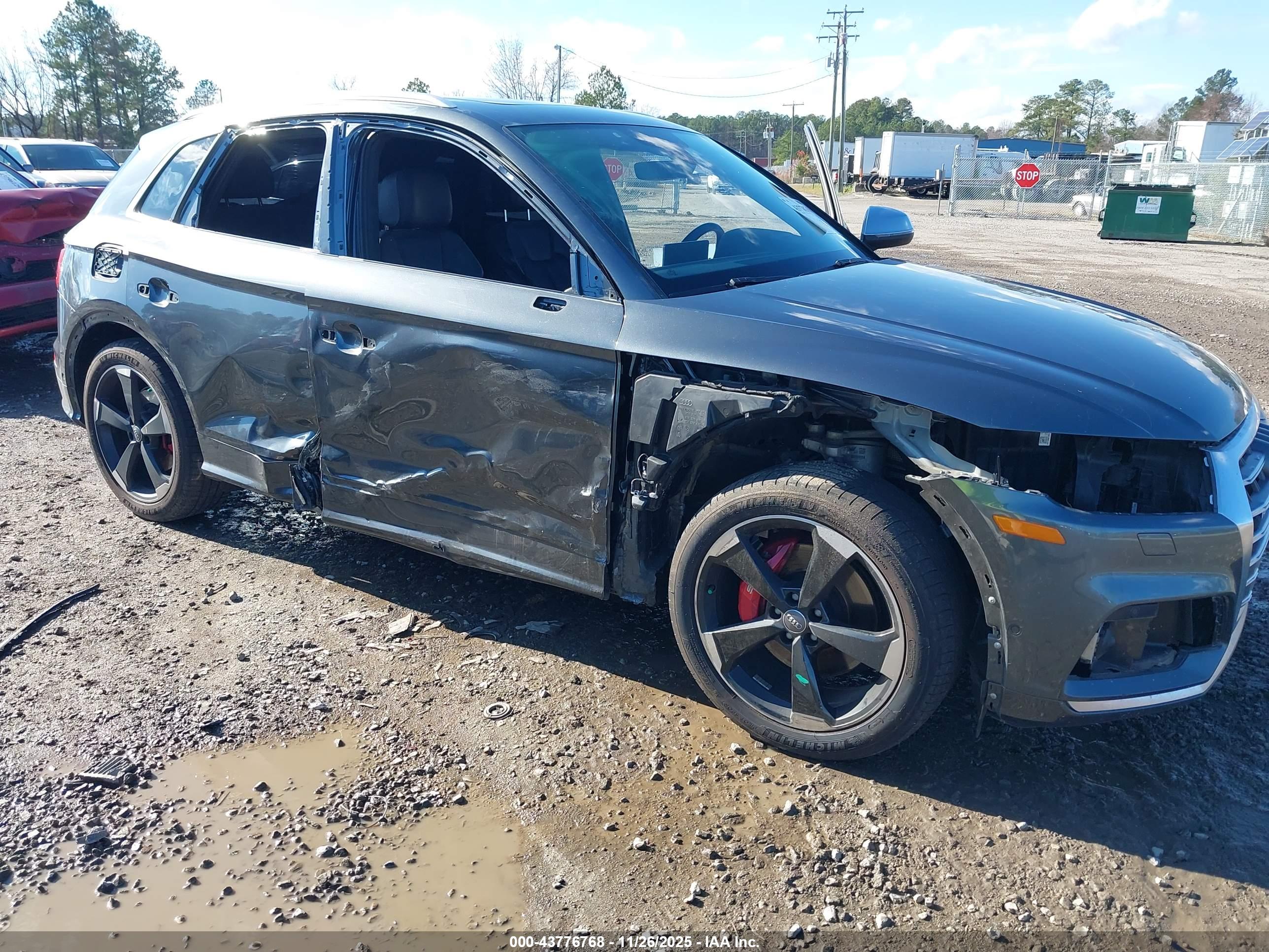 AUDI SQ5 image 6