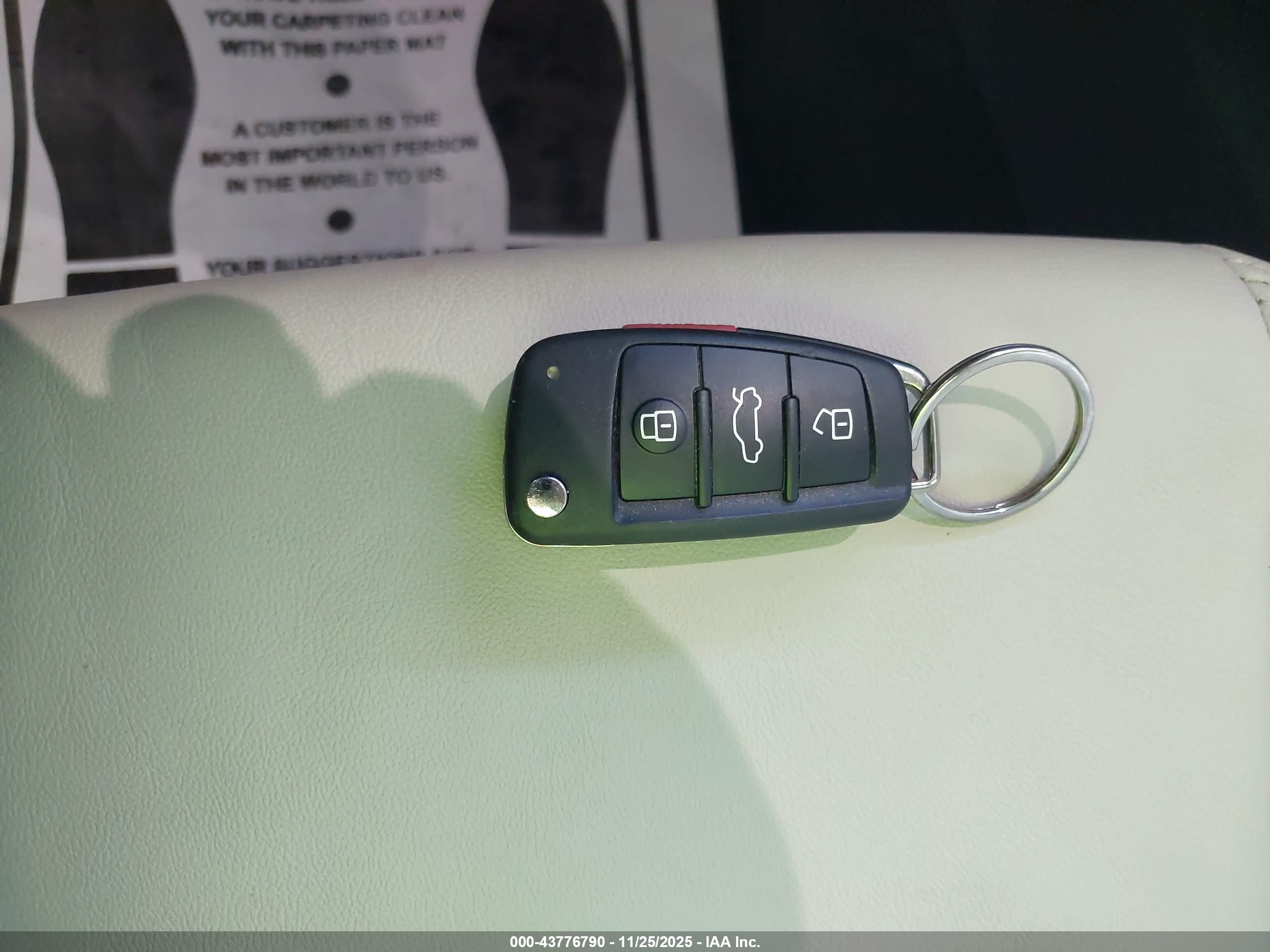 AUDI Q3 image 11
