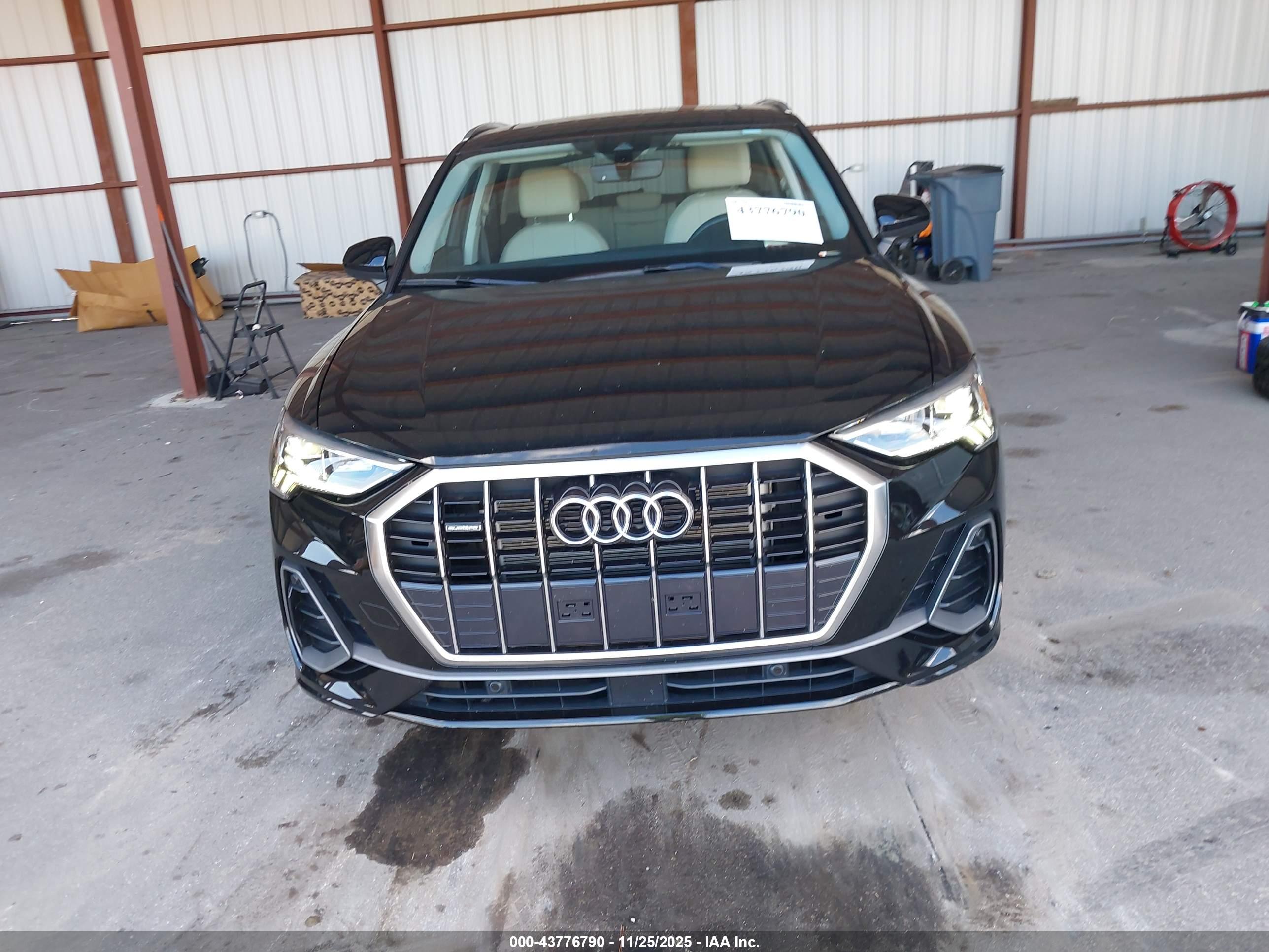 AUDI Q3 image 6
