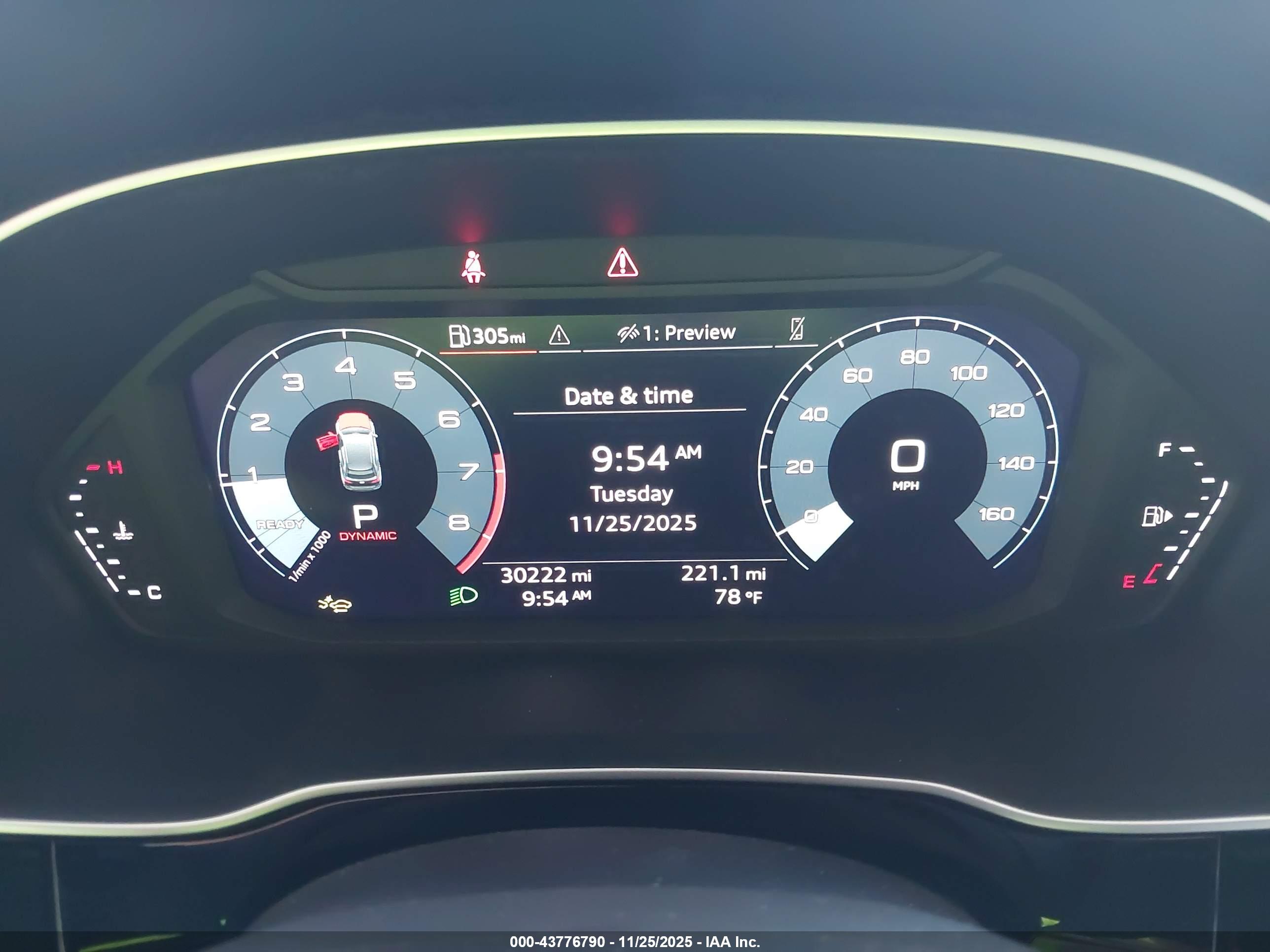 AUDI Q3 image 7
