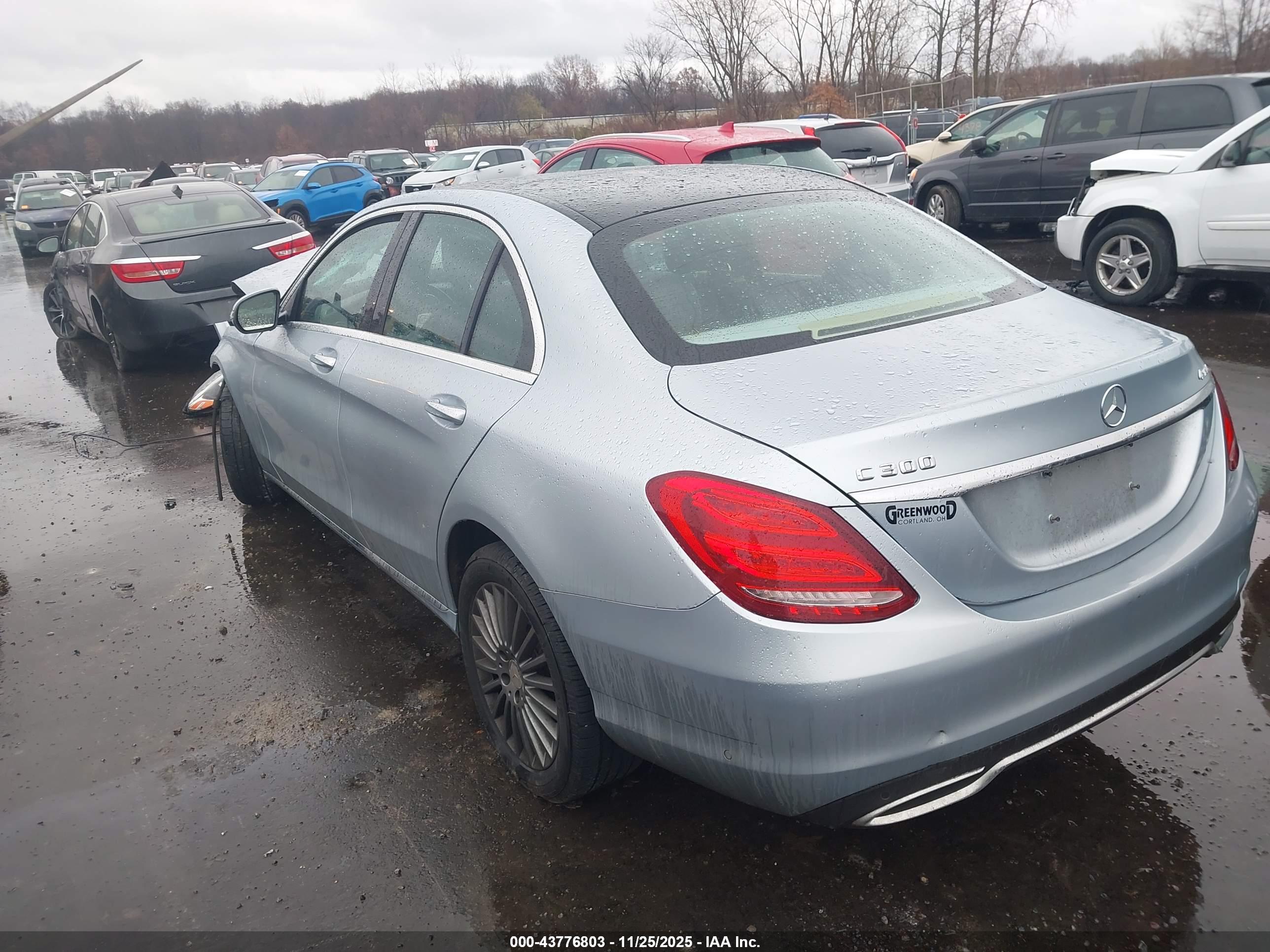 MERCEDES-BENZ C image 3