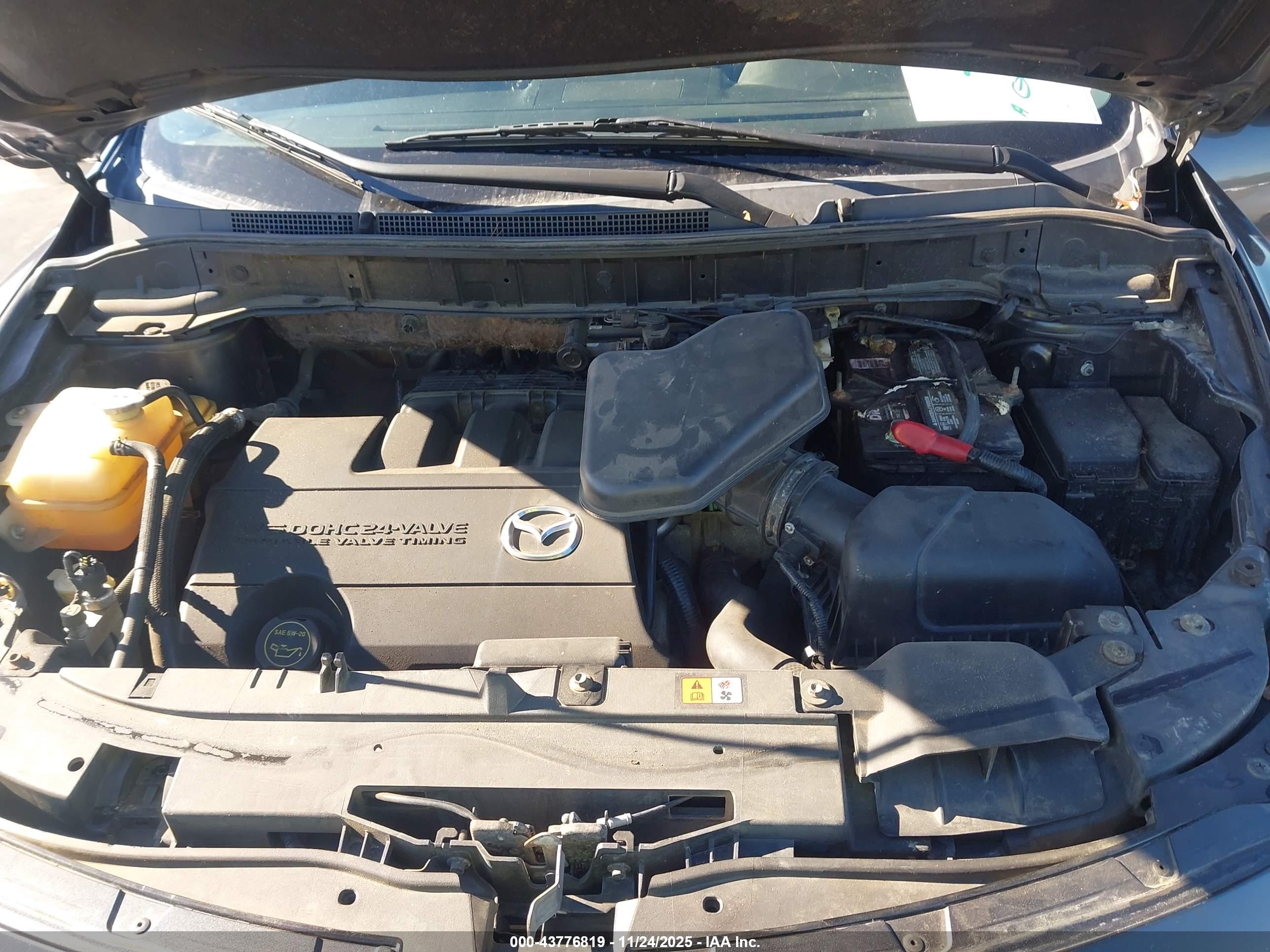 MAZDA CX-9 image 10