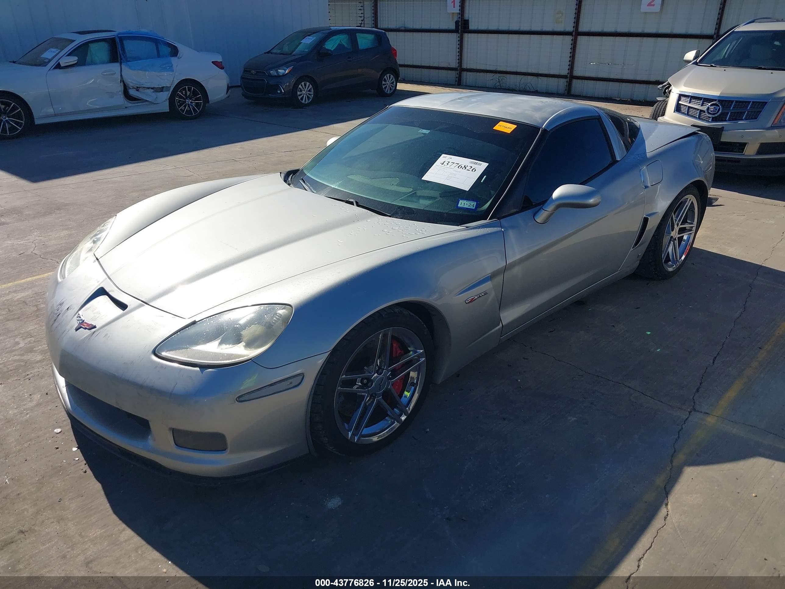CHEVROLET CORVETTE image 2