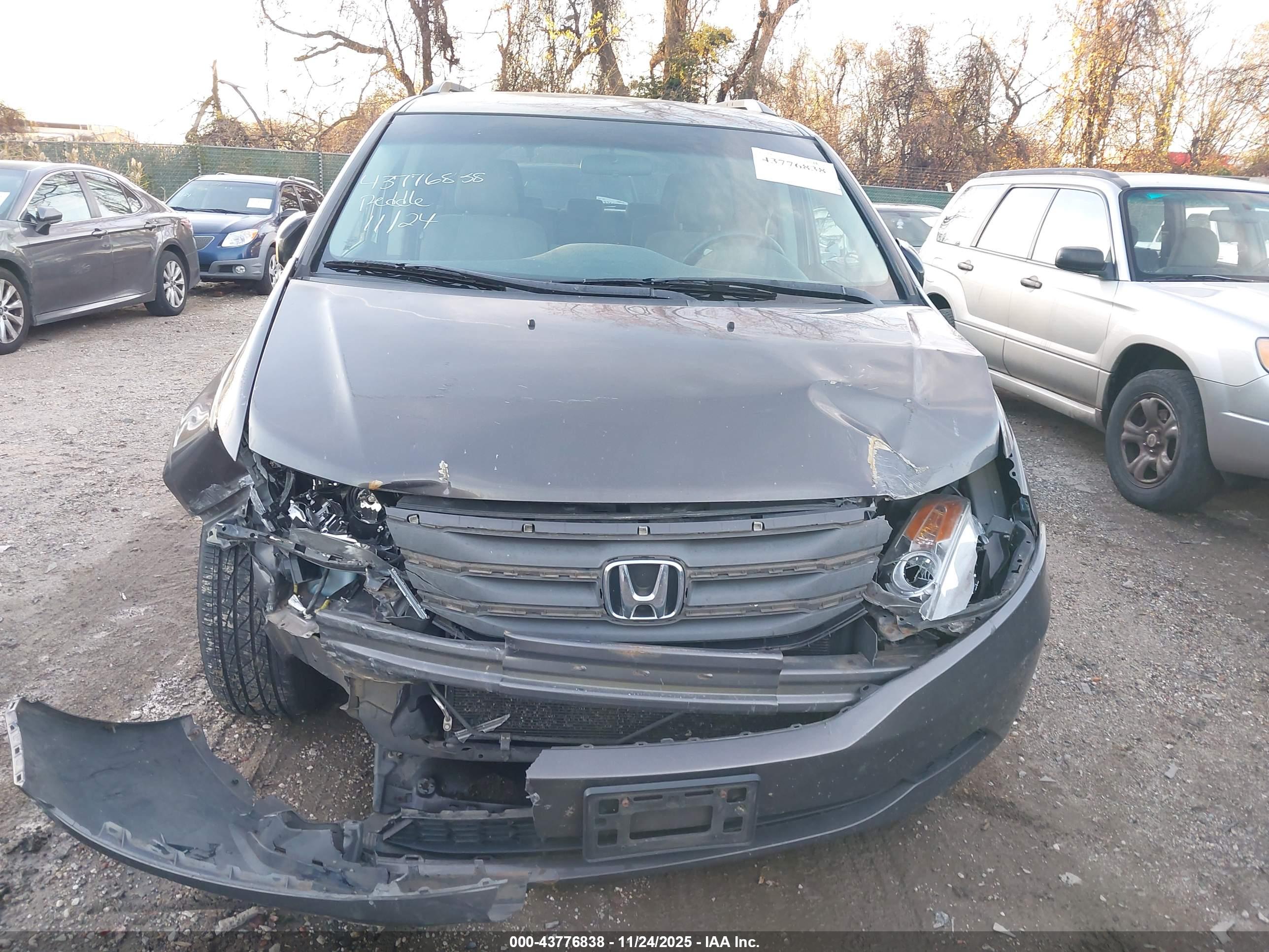 HONDA ODYSSEY image 6