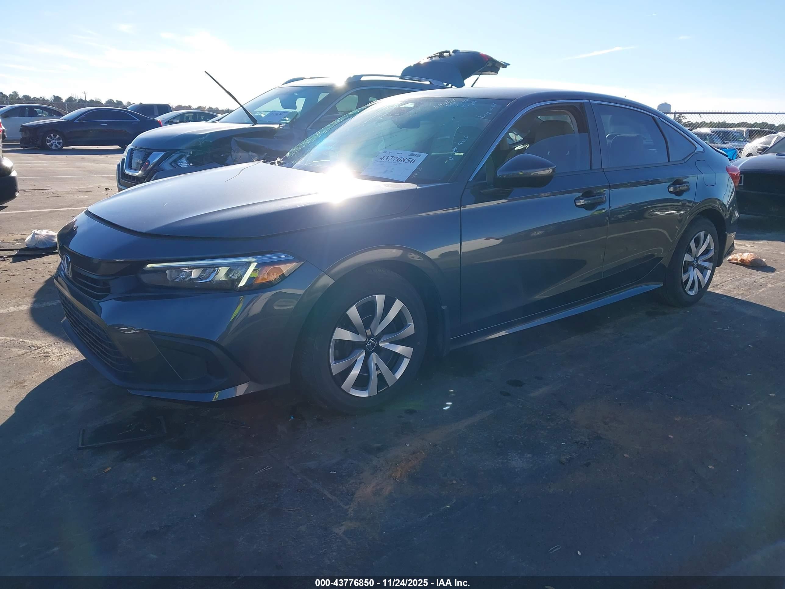 HONDA CIVIC image 2