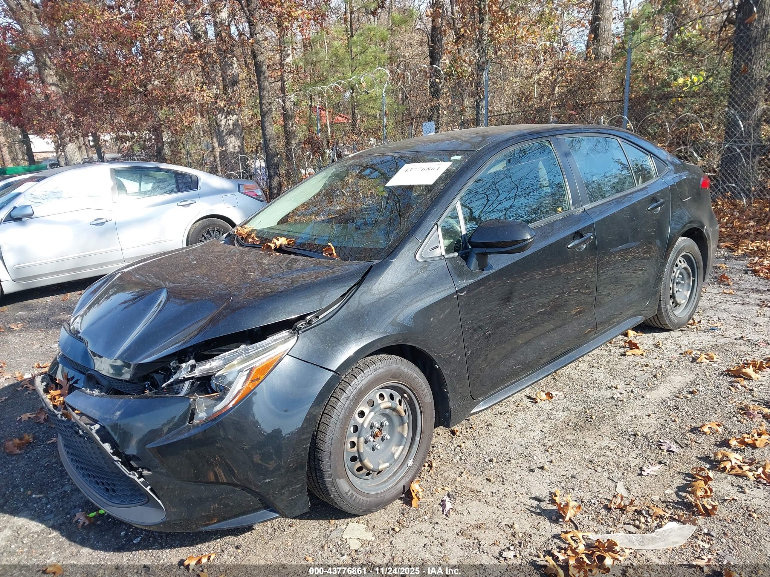 TOYOTA COROLLA image 2