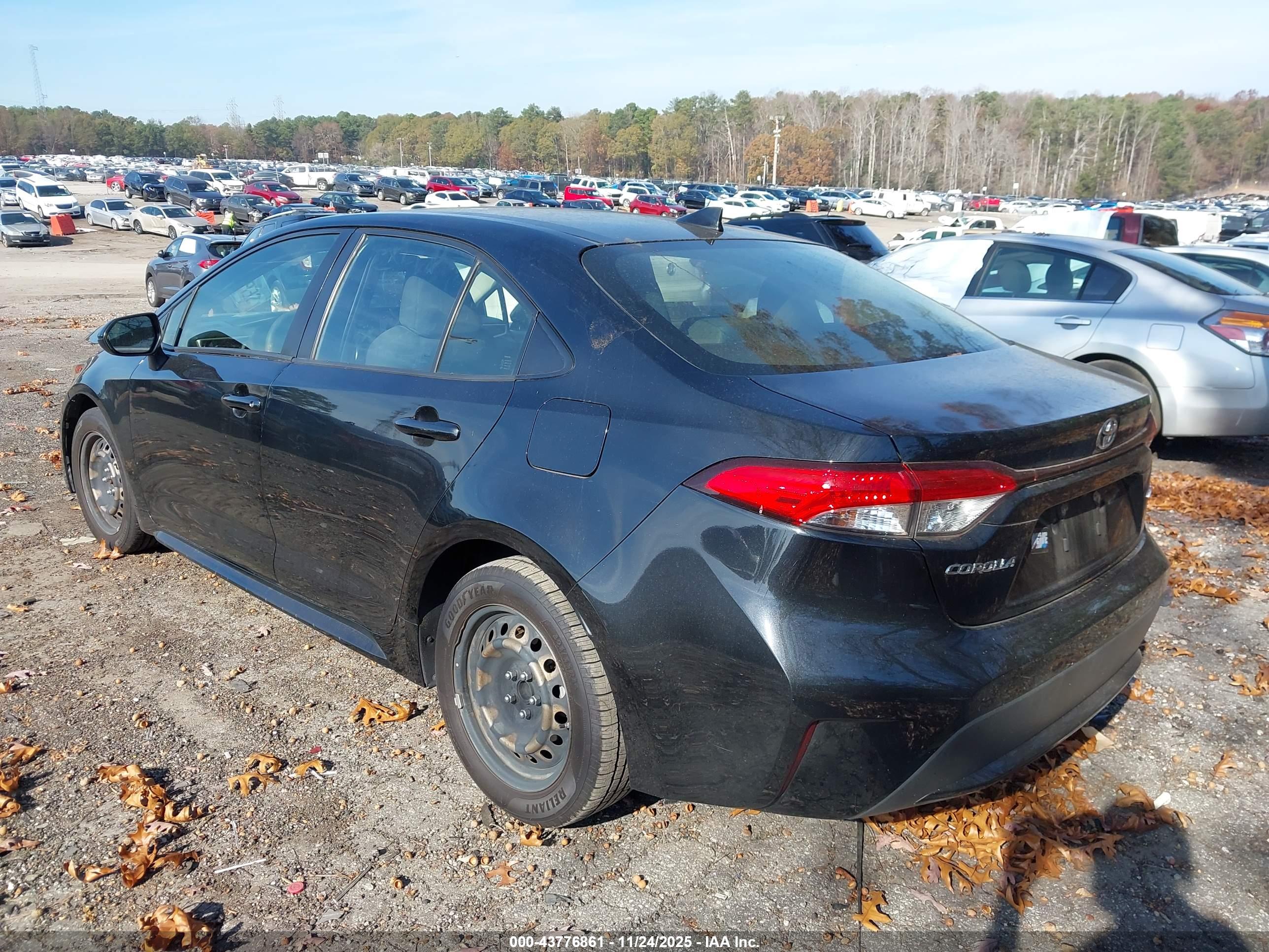 TOYOTA COROLLA image 3