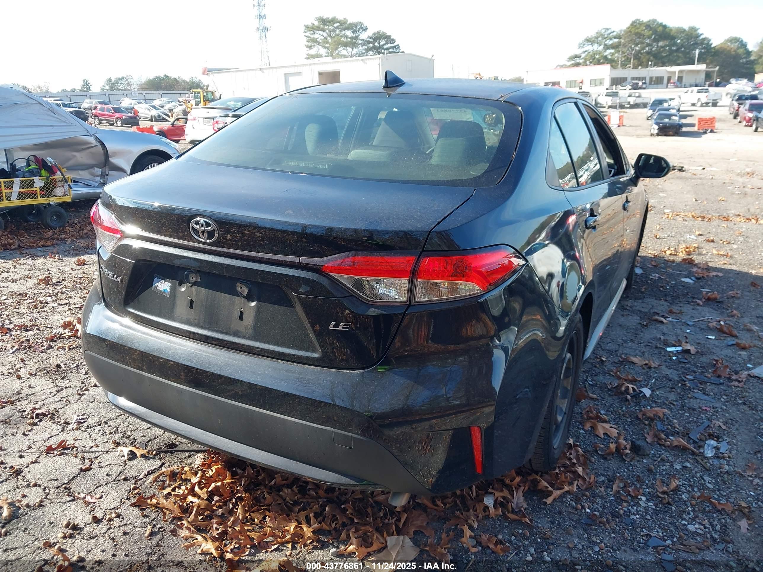 TOYOTA COROLLA image 4