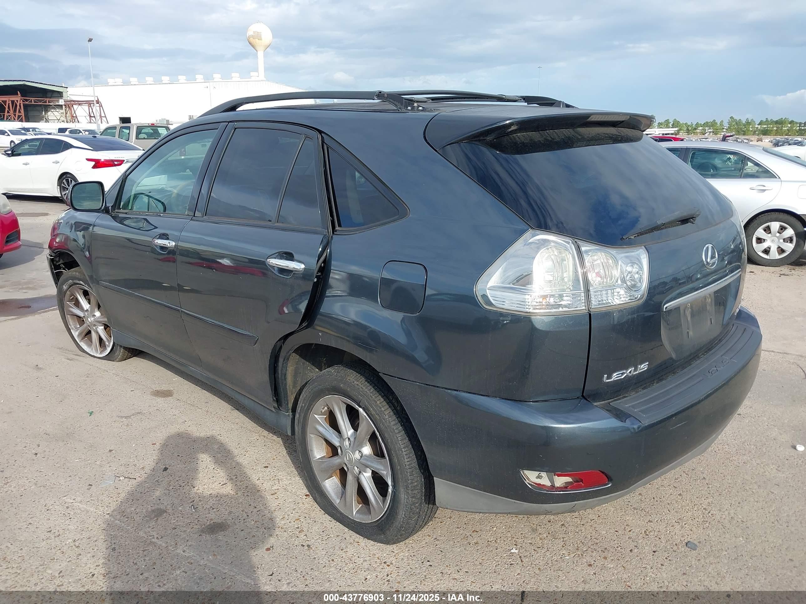 LEXUS RX image 3