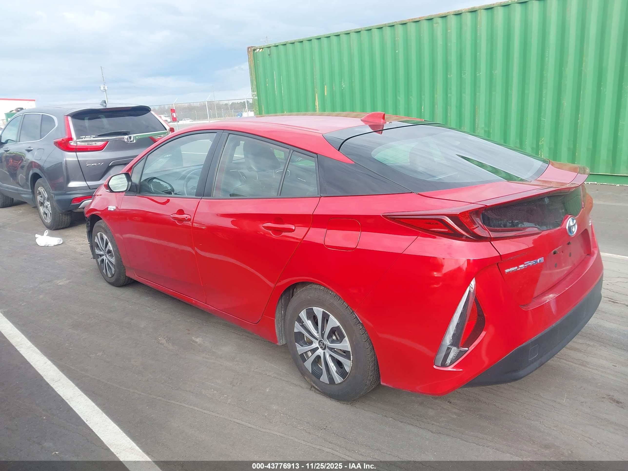 TOYOTA PRIUS image 3