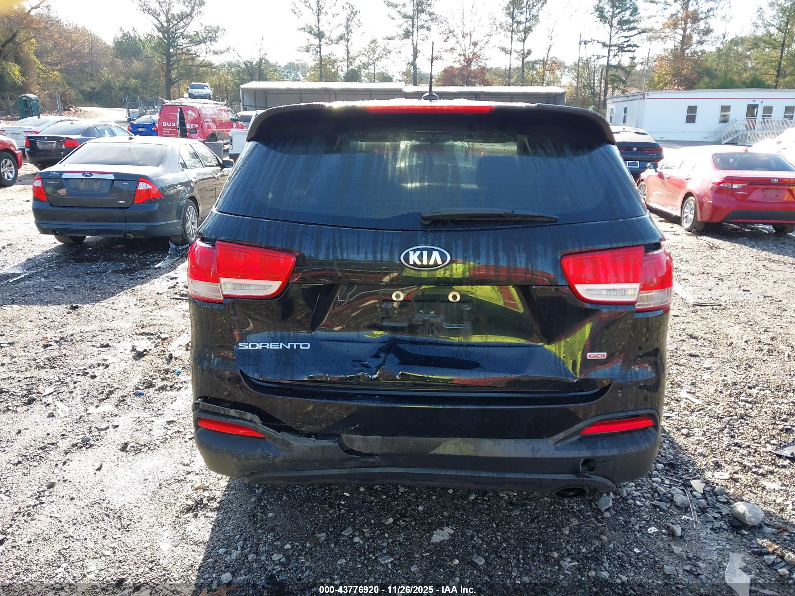 KIA SORENTO image 6