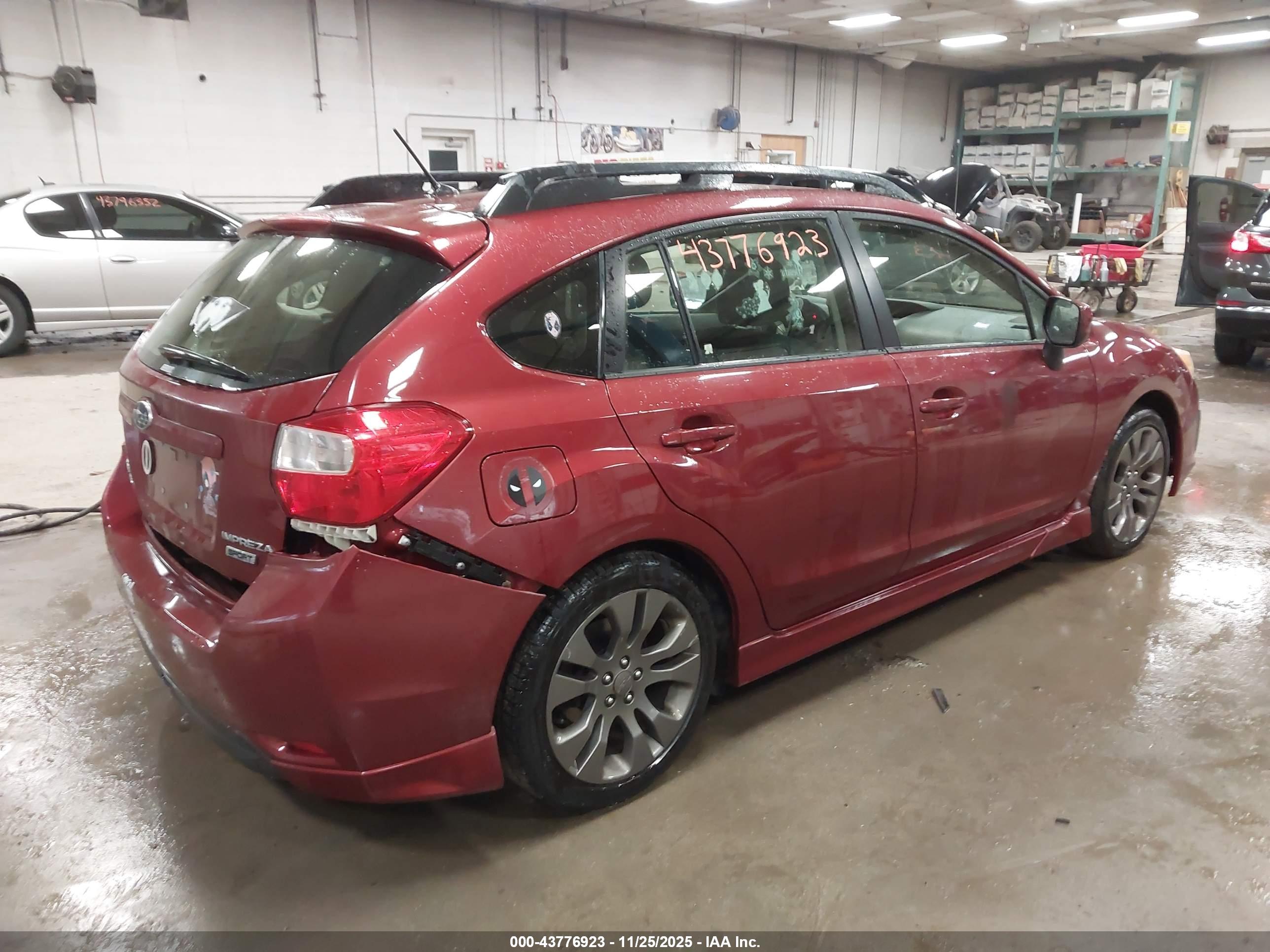 SUBARU IMPREZA image 4