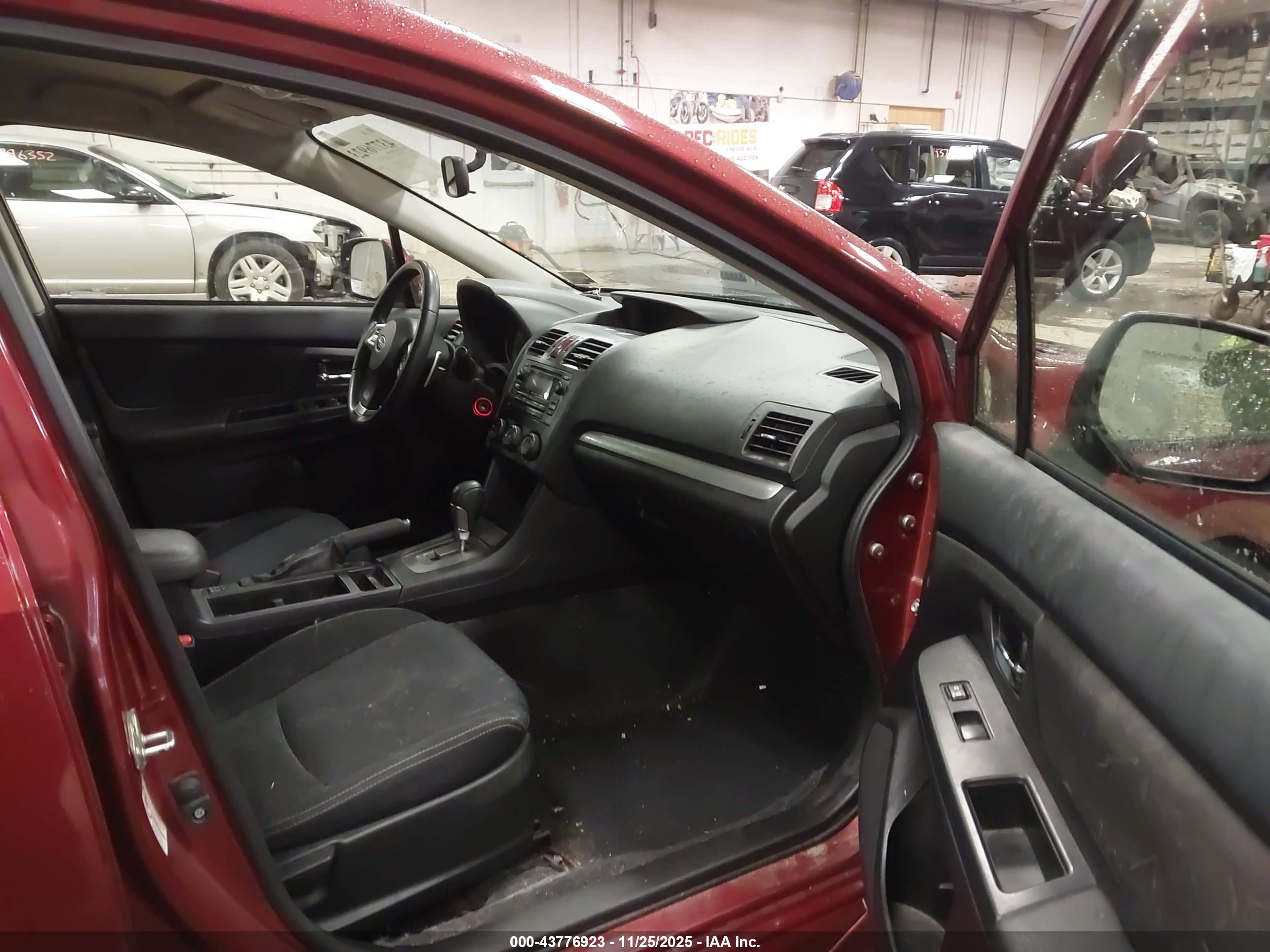 SUBARU IMPREZA image 5