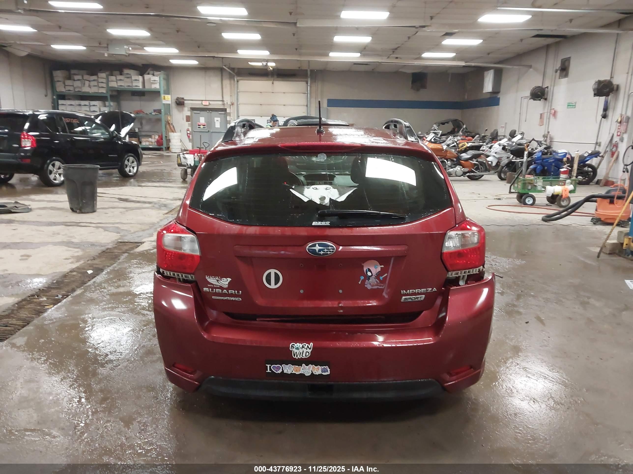 SUBARU IMPREZA image 6
