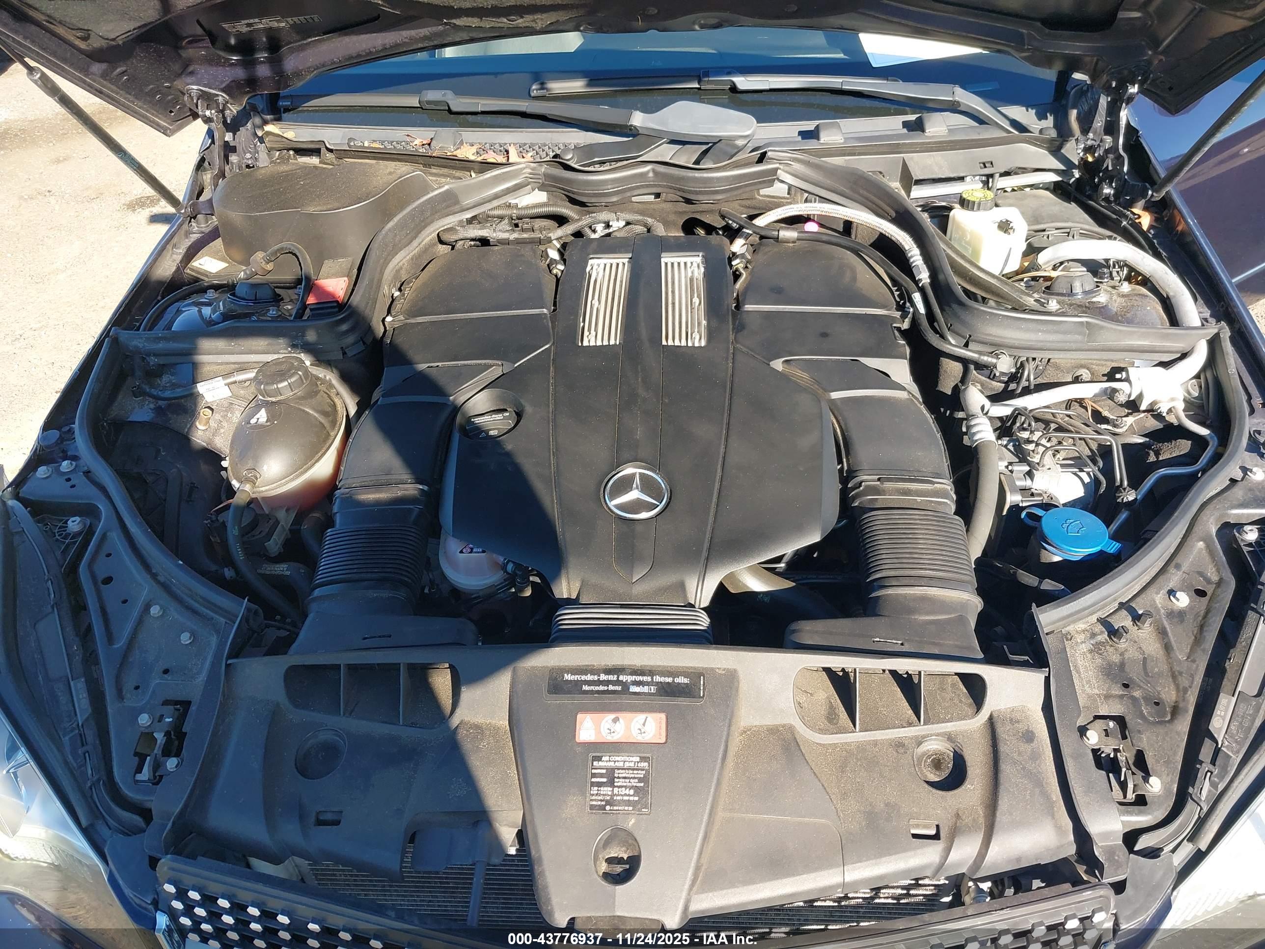 MERCEDES-BENZ E image 10