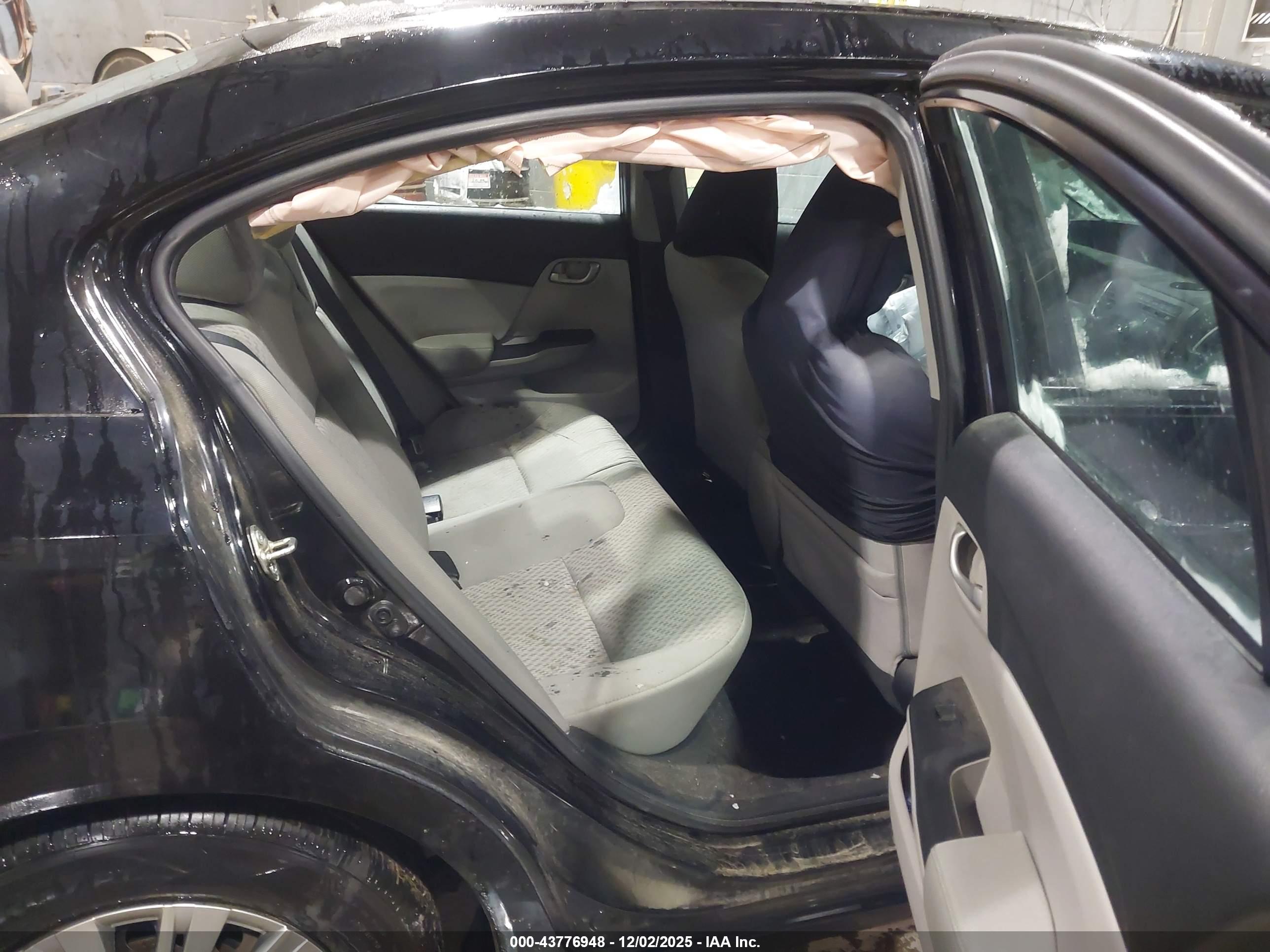 HONDA CIVIC image 8