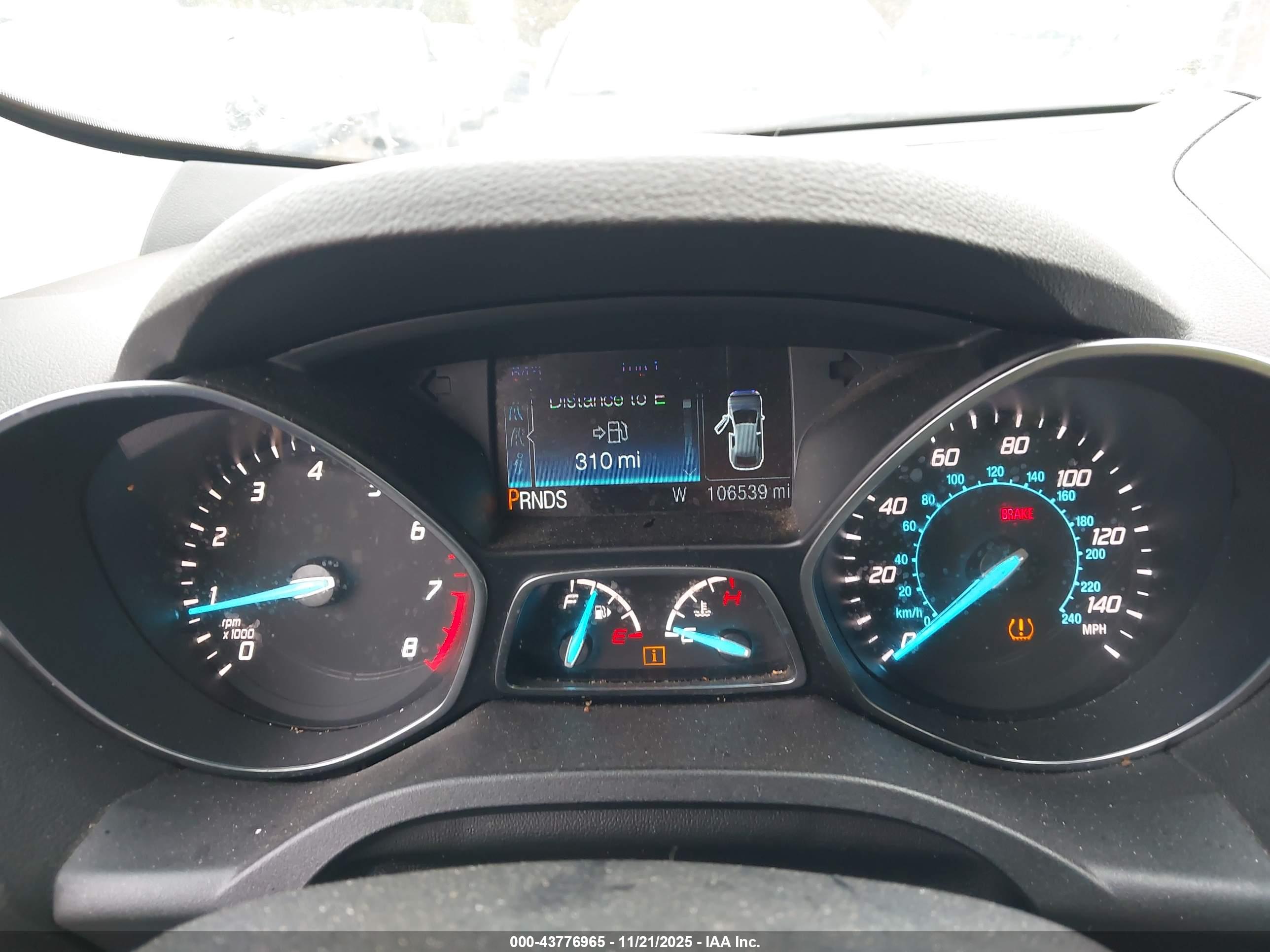 FORD ESCAPE image 7