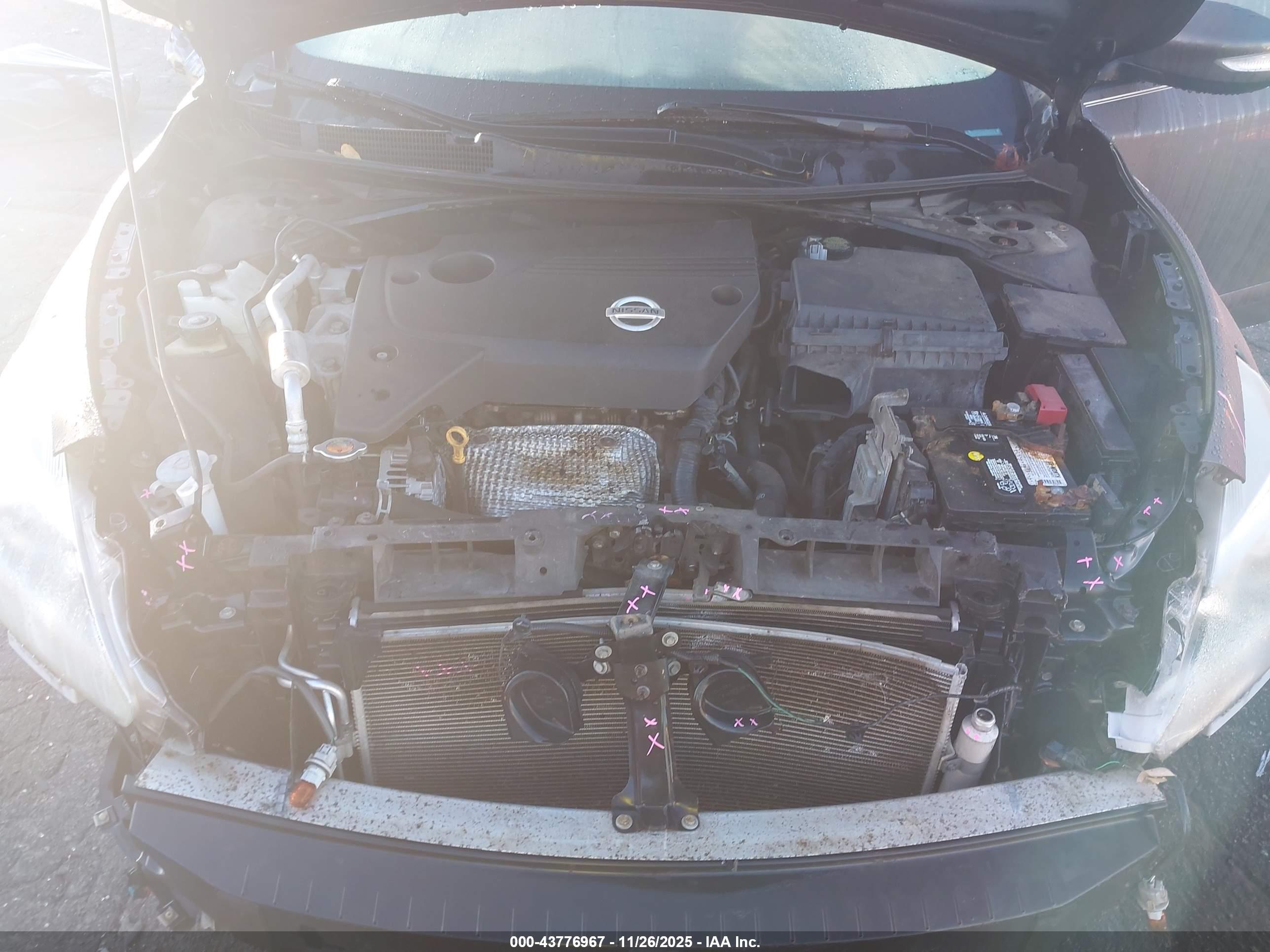 NISSAN ALTIMA image 10