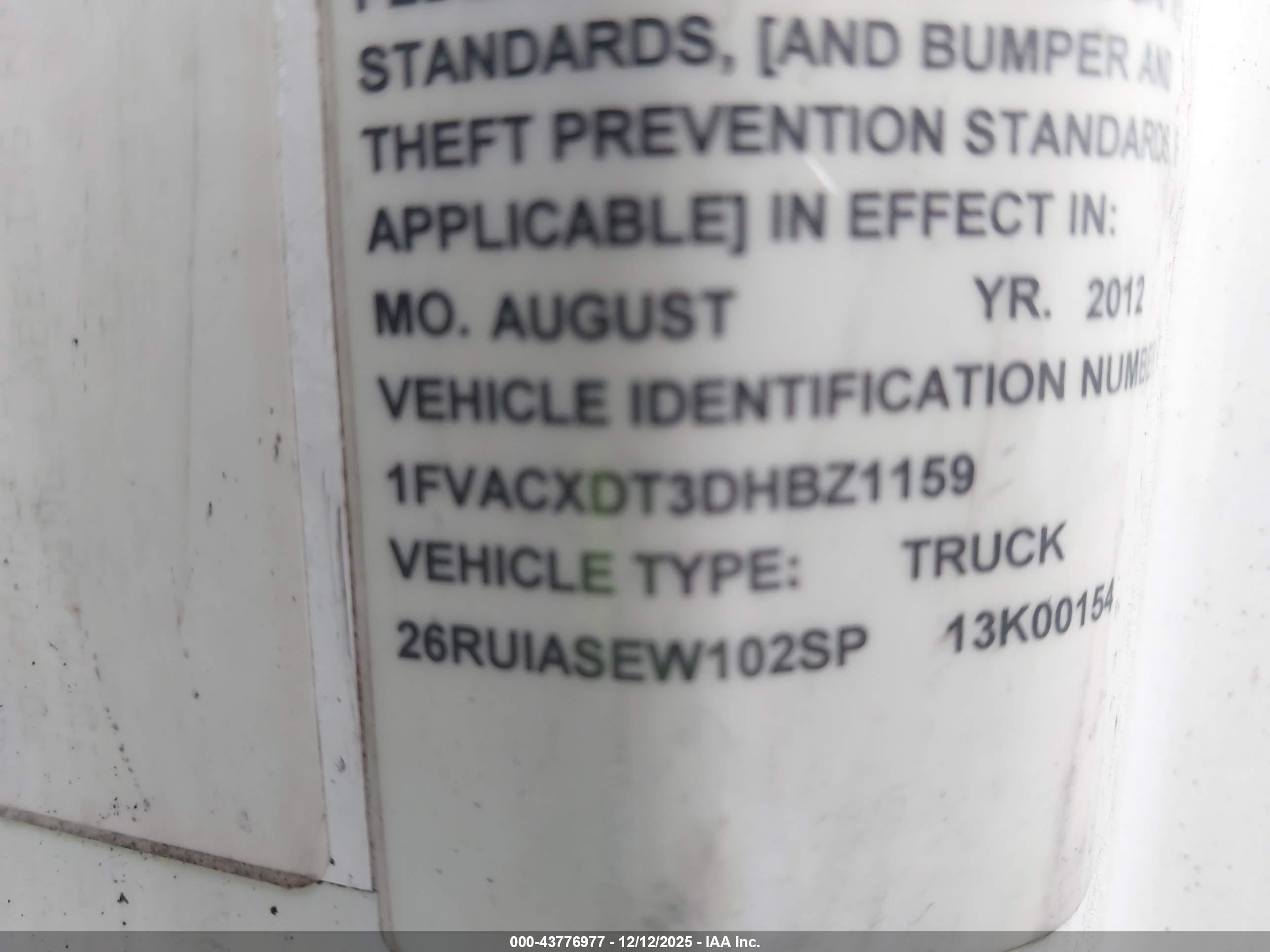 FREIGHTLINER M2 image 9